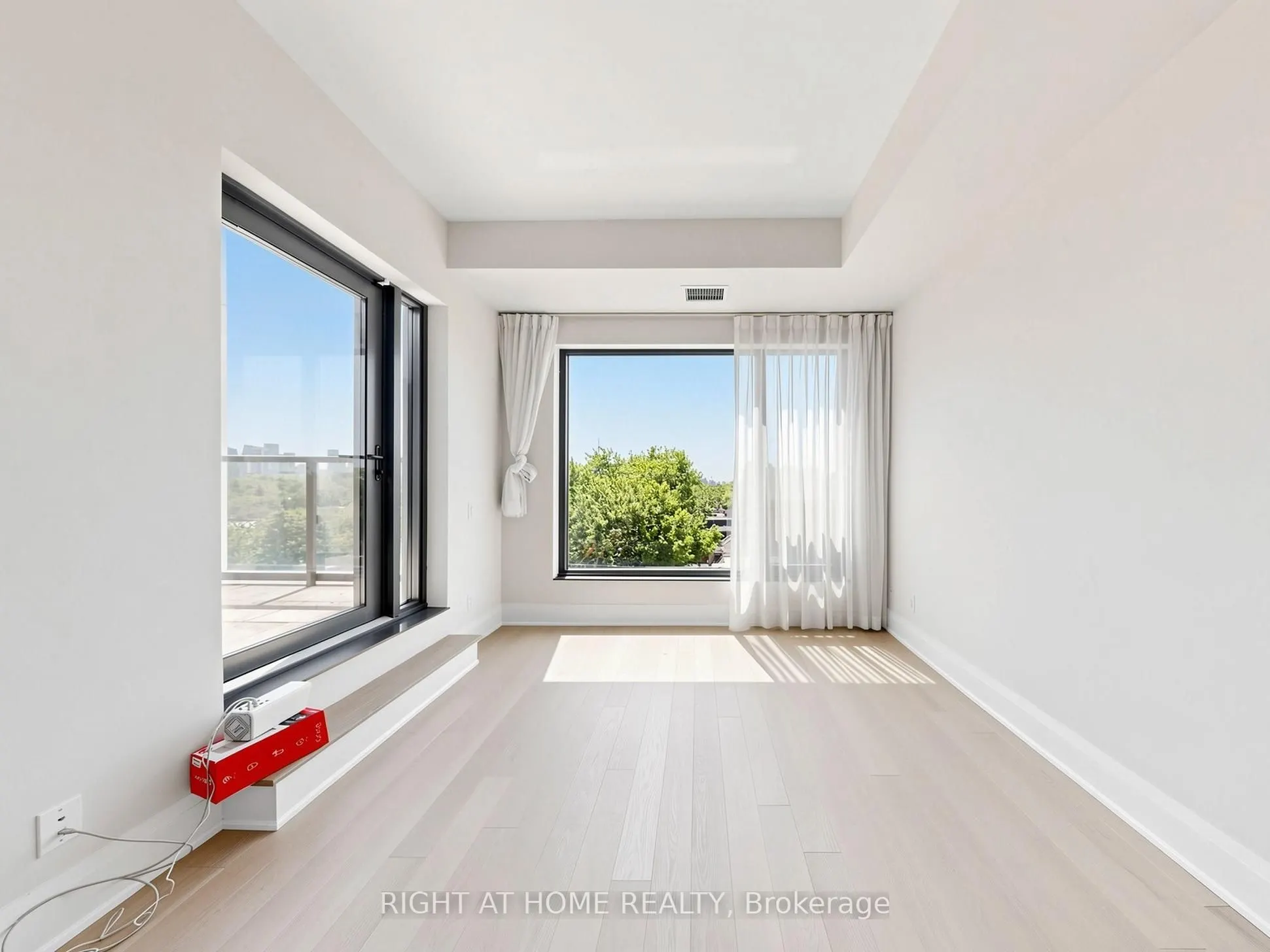 280 Howland Avenue #615