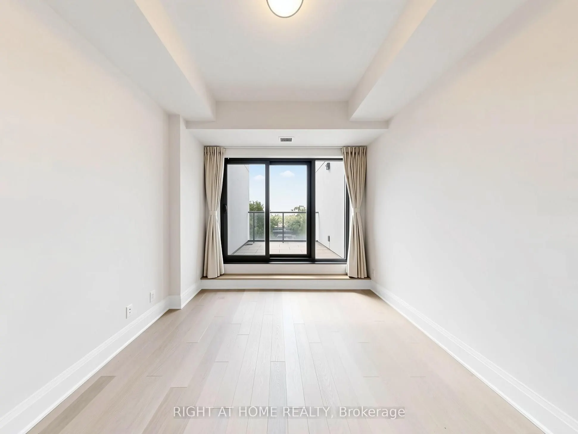 280 Howland Avenue #615