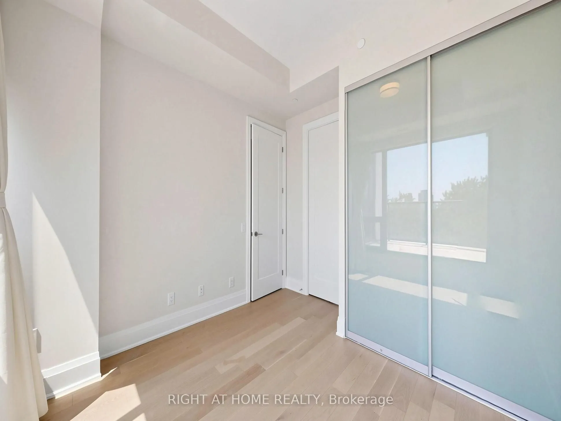 280 Howland Avenue #615