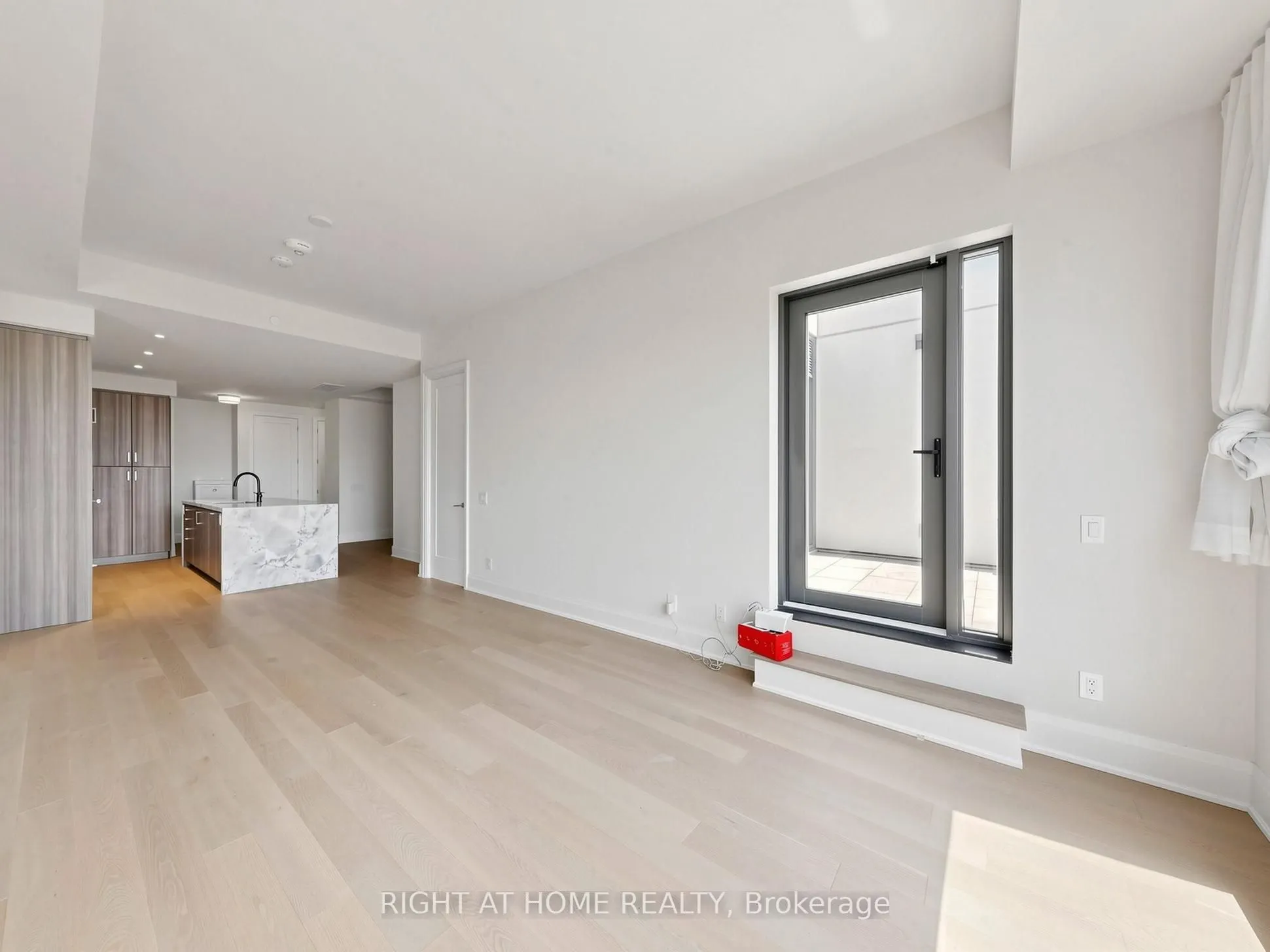 280 Howland Avenue #615