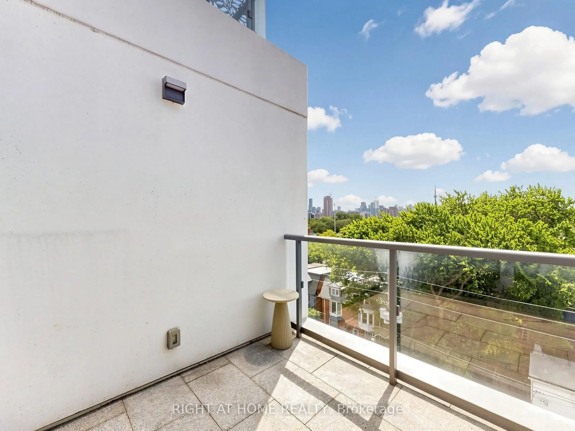 280 Howland Avenue #615
