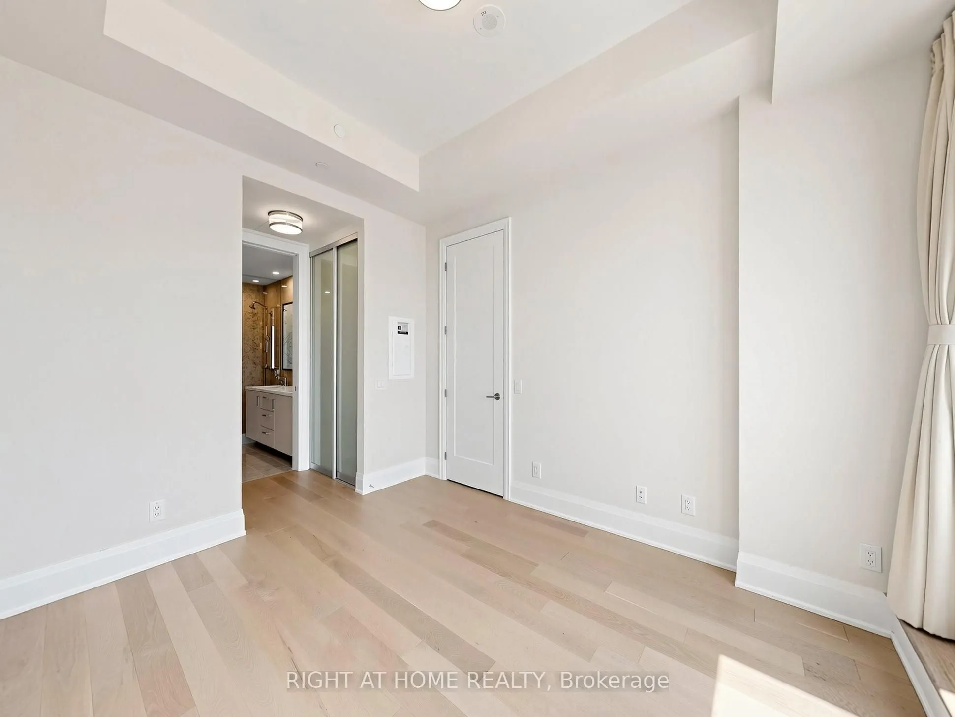 280 Howland Avenue #615