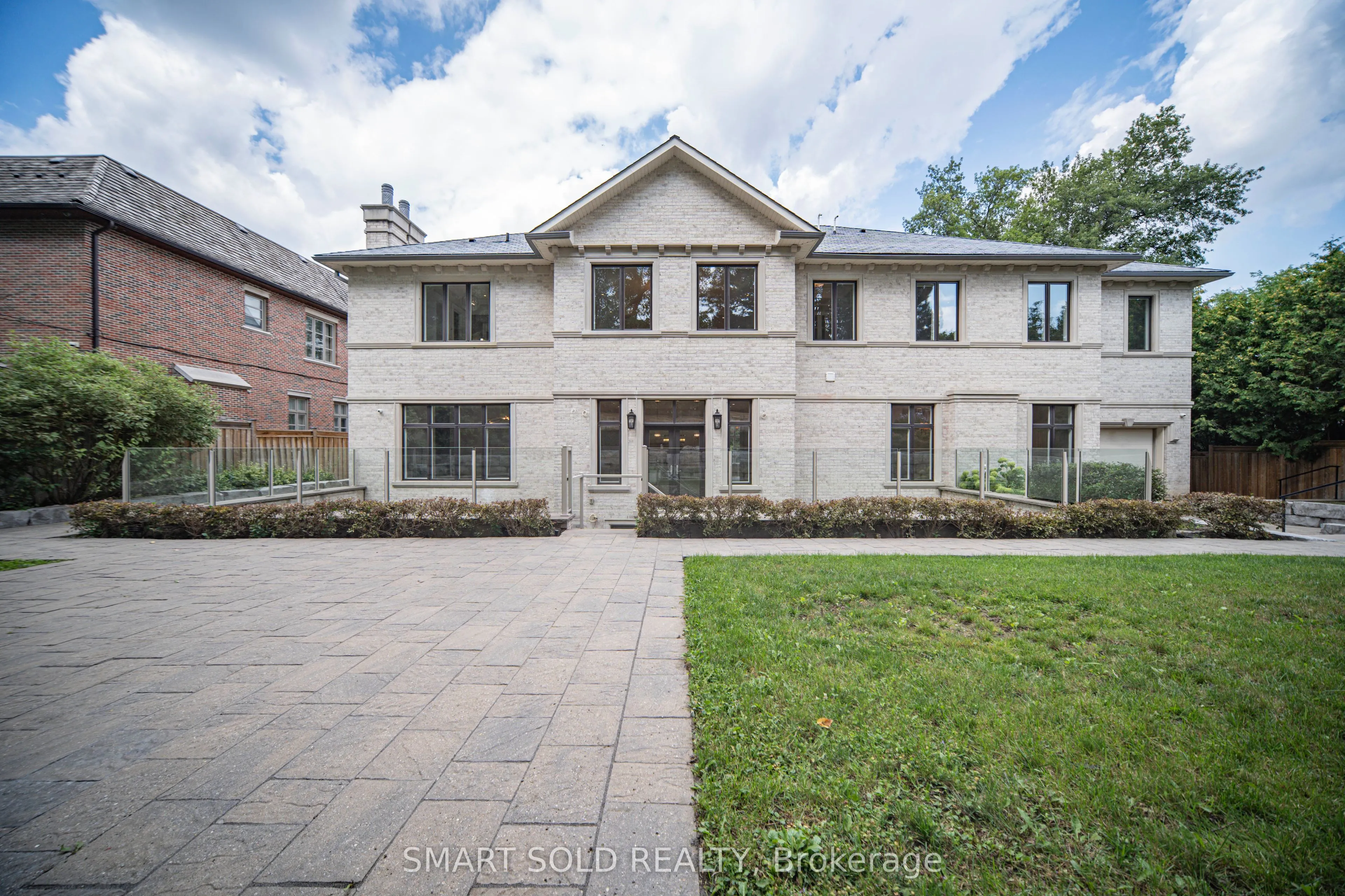 9 Saintfield Avenue