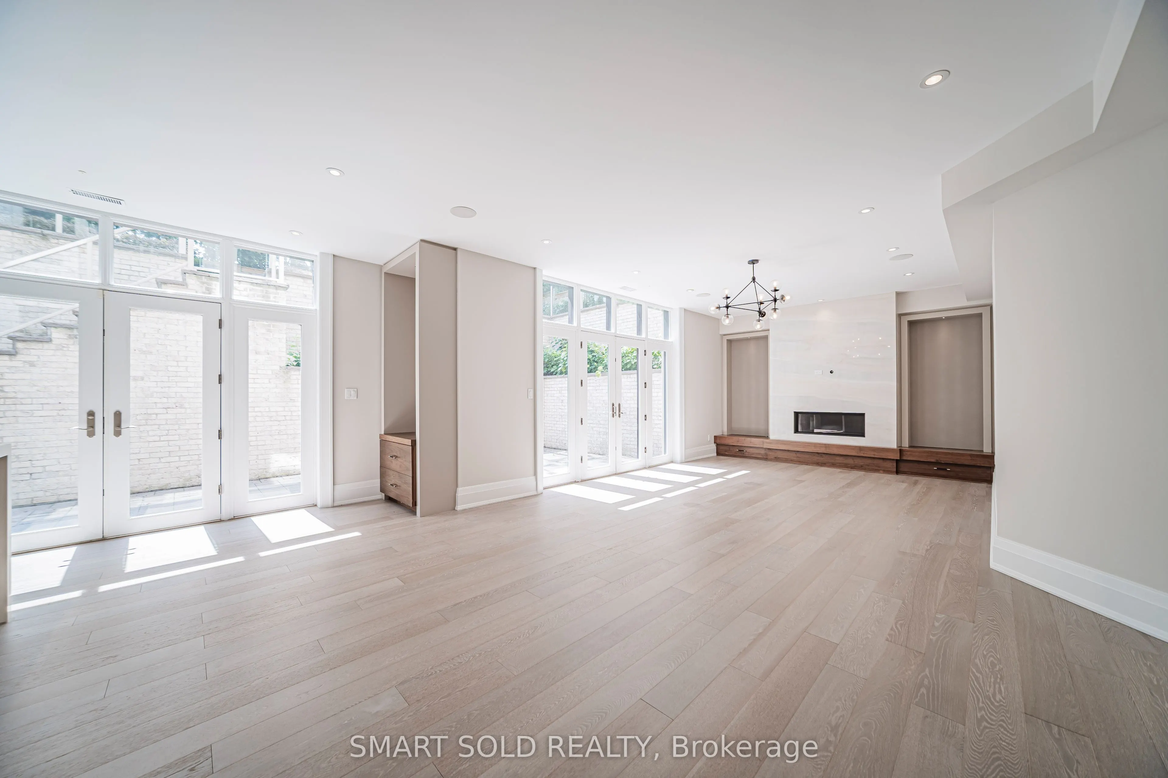 9 Saintfield Avenue