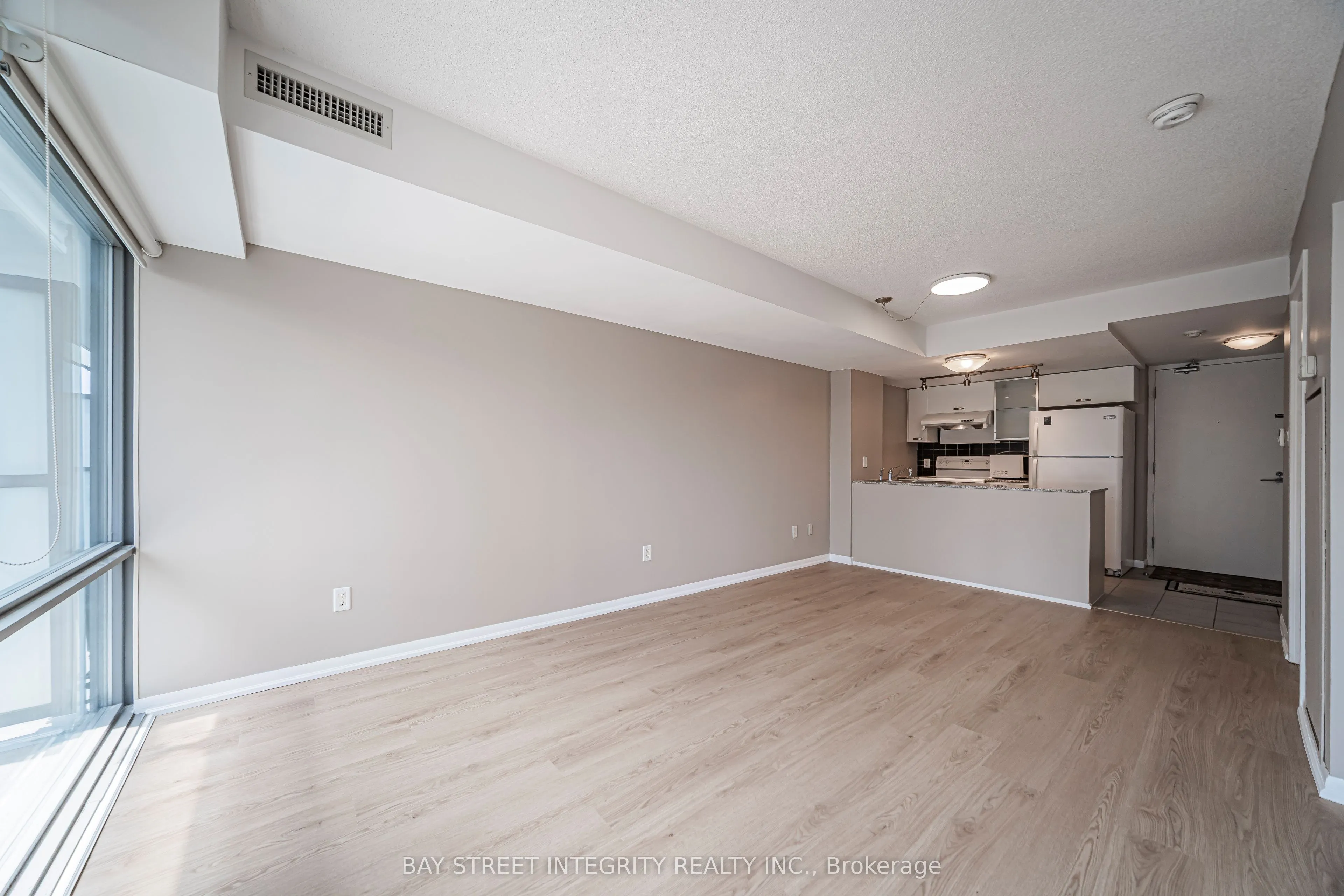 38 Grenville Street #1406