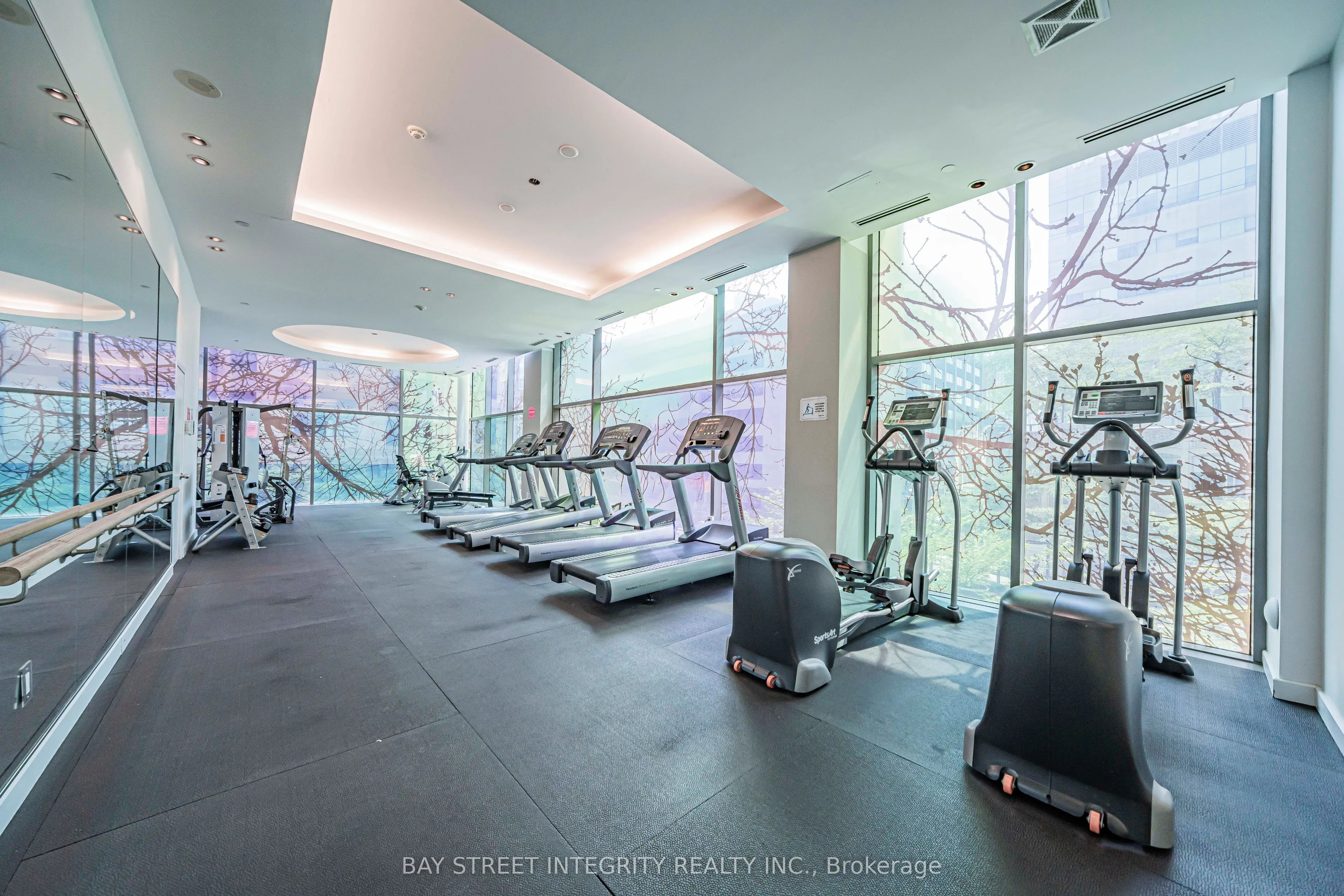 38 Grenville Street #1406