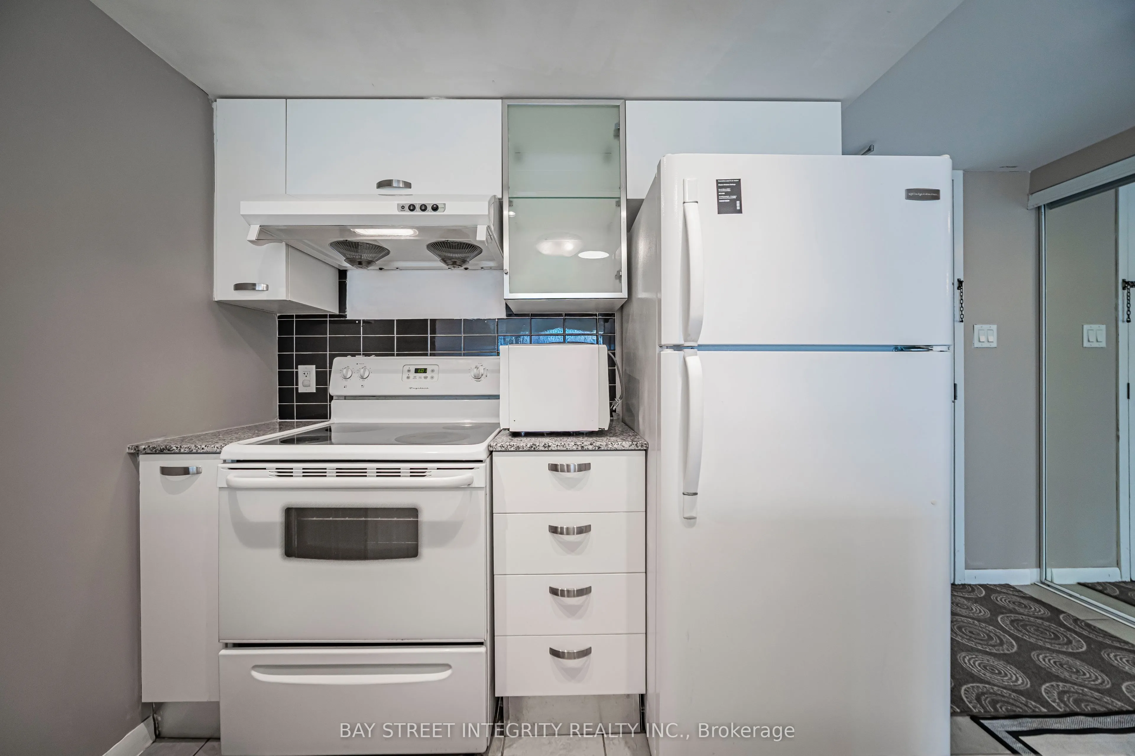 38 Grenville Street #1406