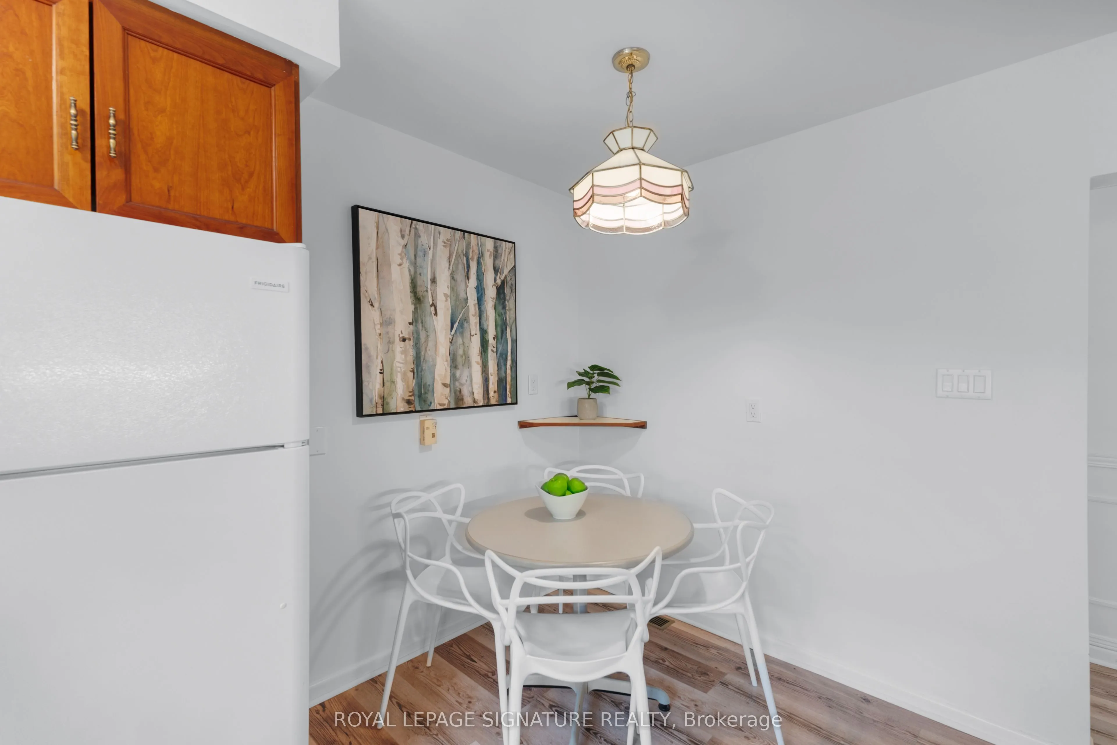 43 Viamede Crescent
