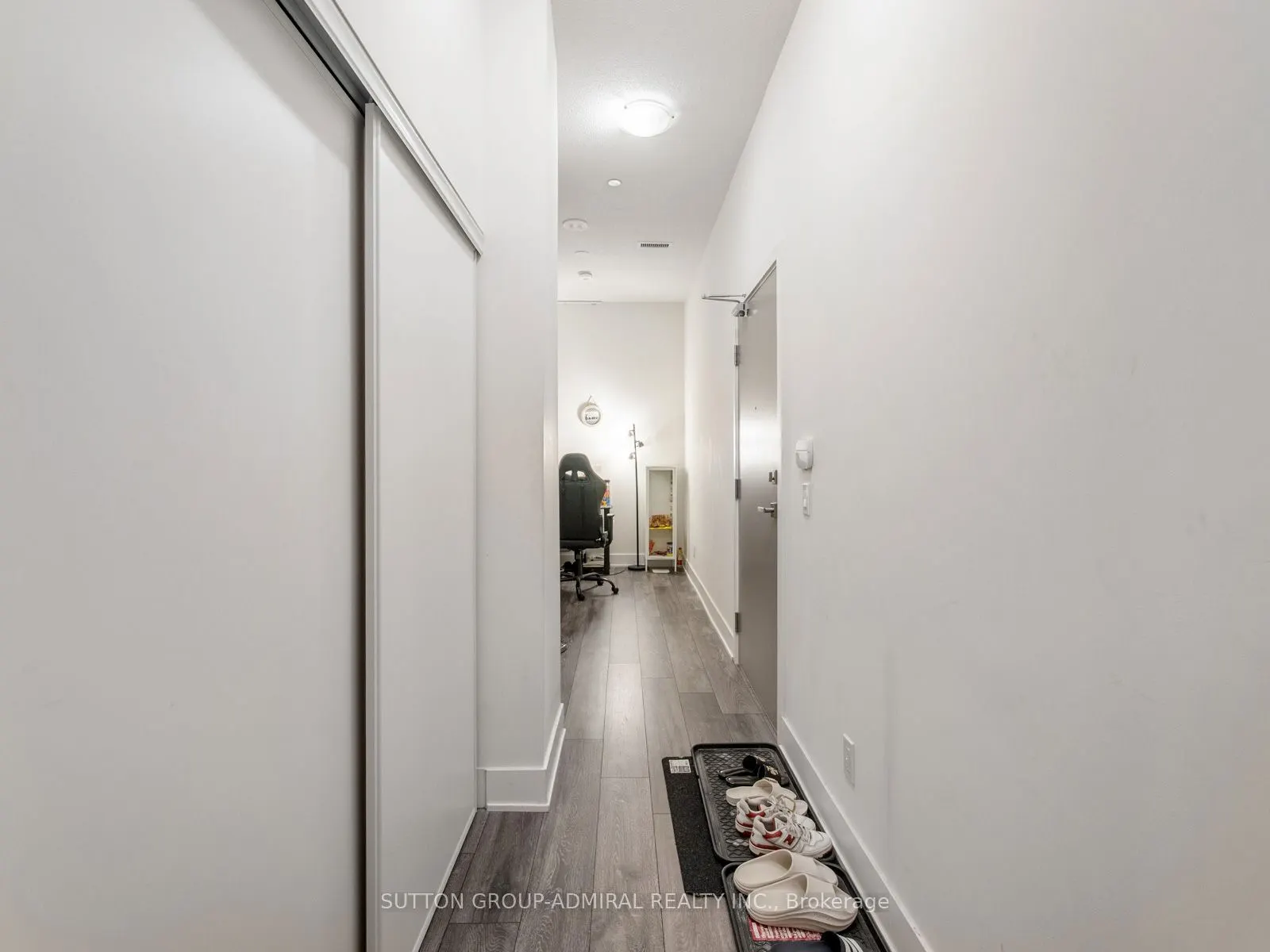 188 Fairview Mall Drive #101