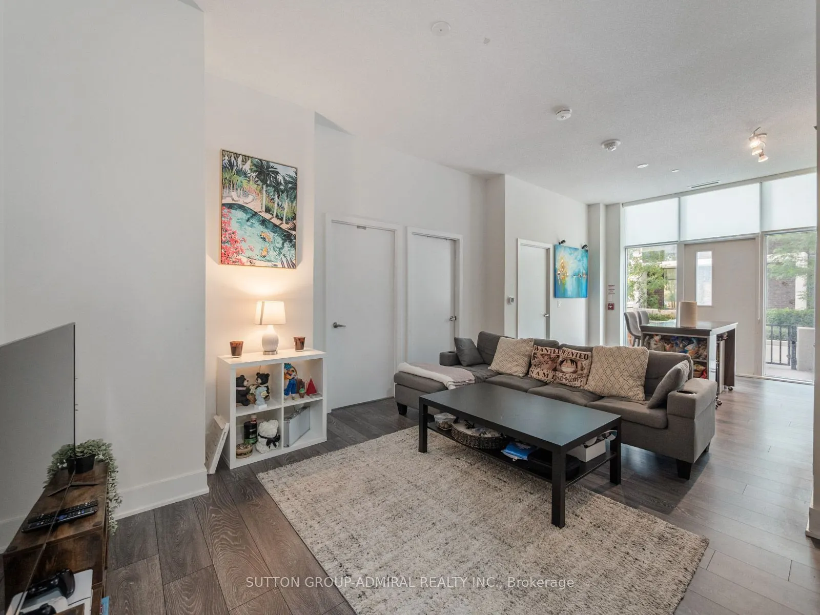 188 Fairview Mall Drive #101
