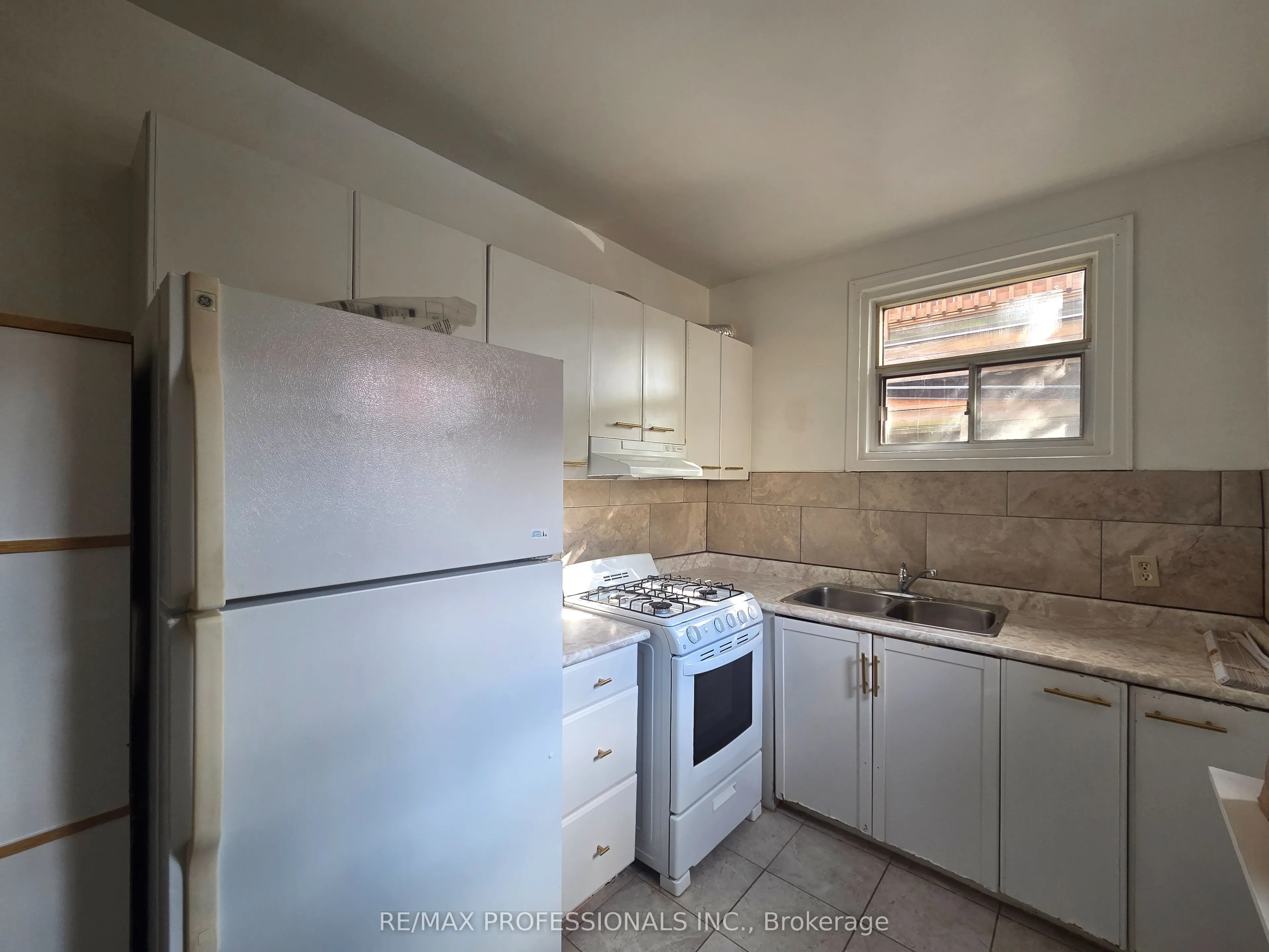 150 Robert Street #MAIN LEVEL