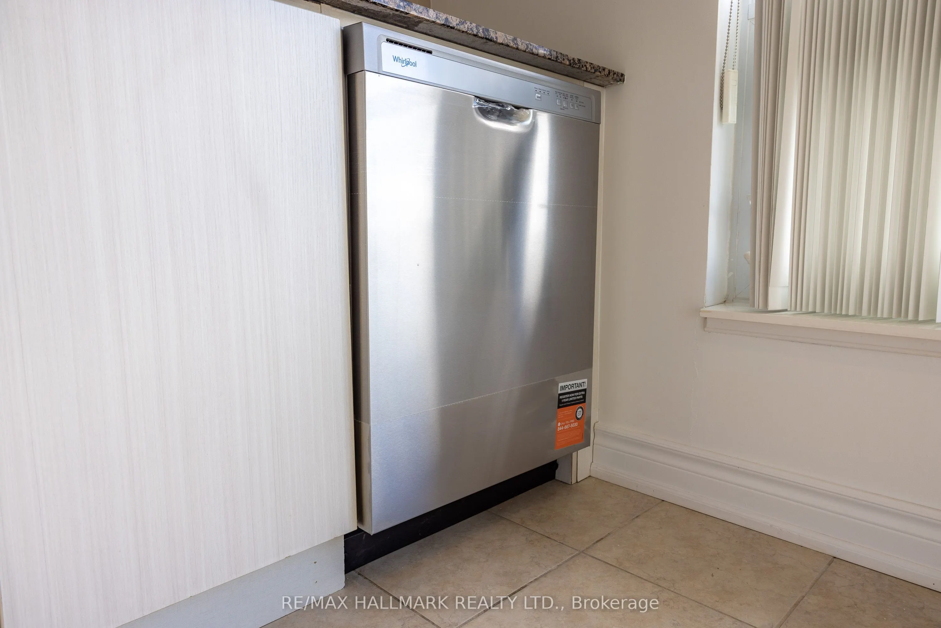 275 Yorkland Road #802