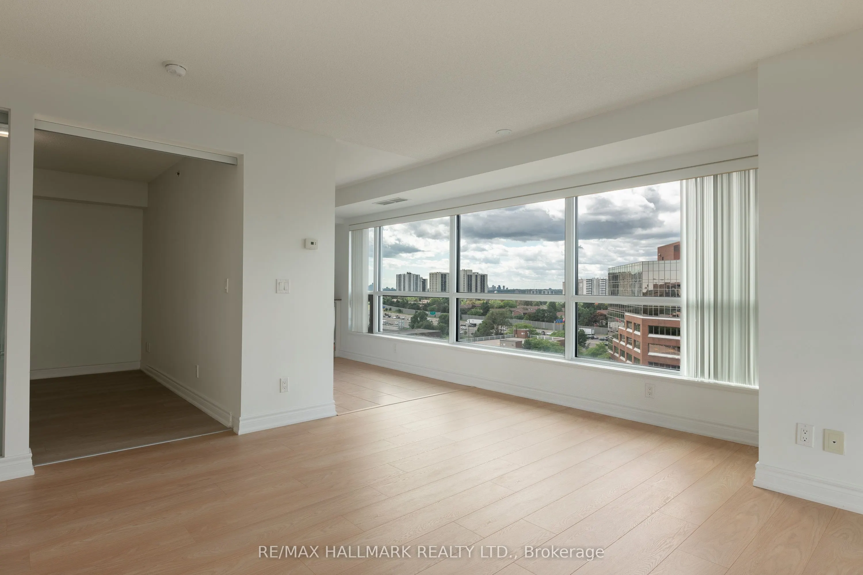 275 Yorkland Road #802