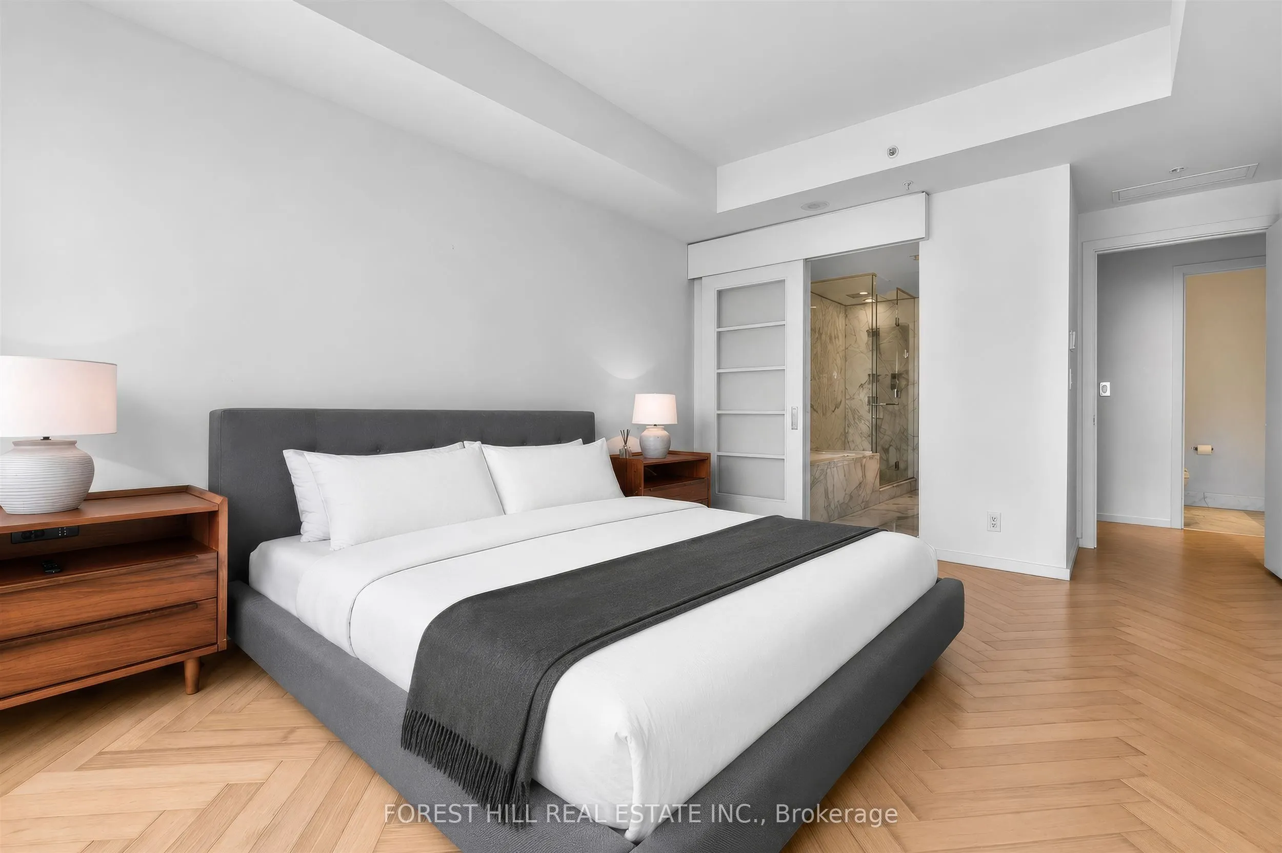 180 University Avenue #2305