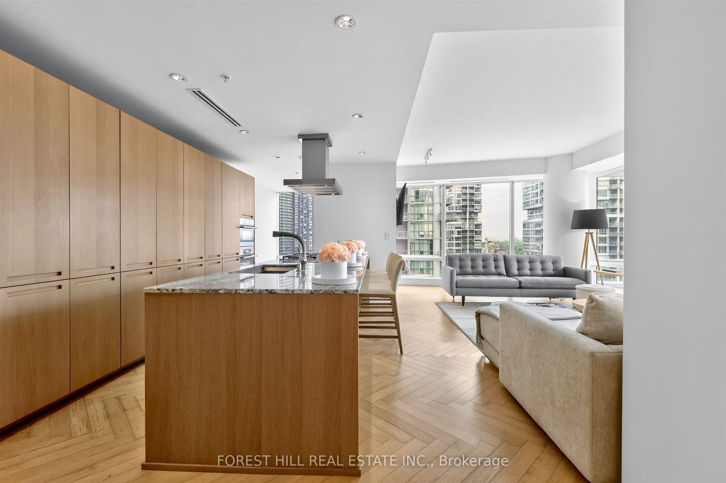 180 University Avenue #2305