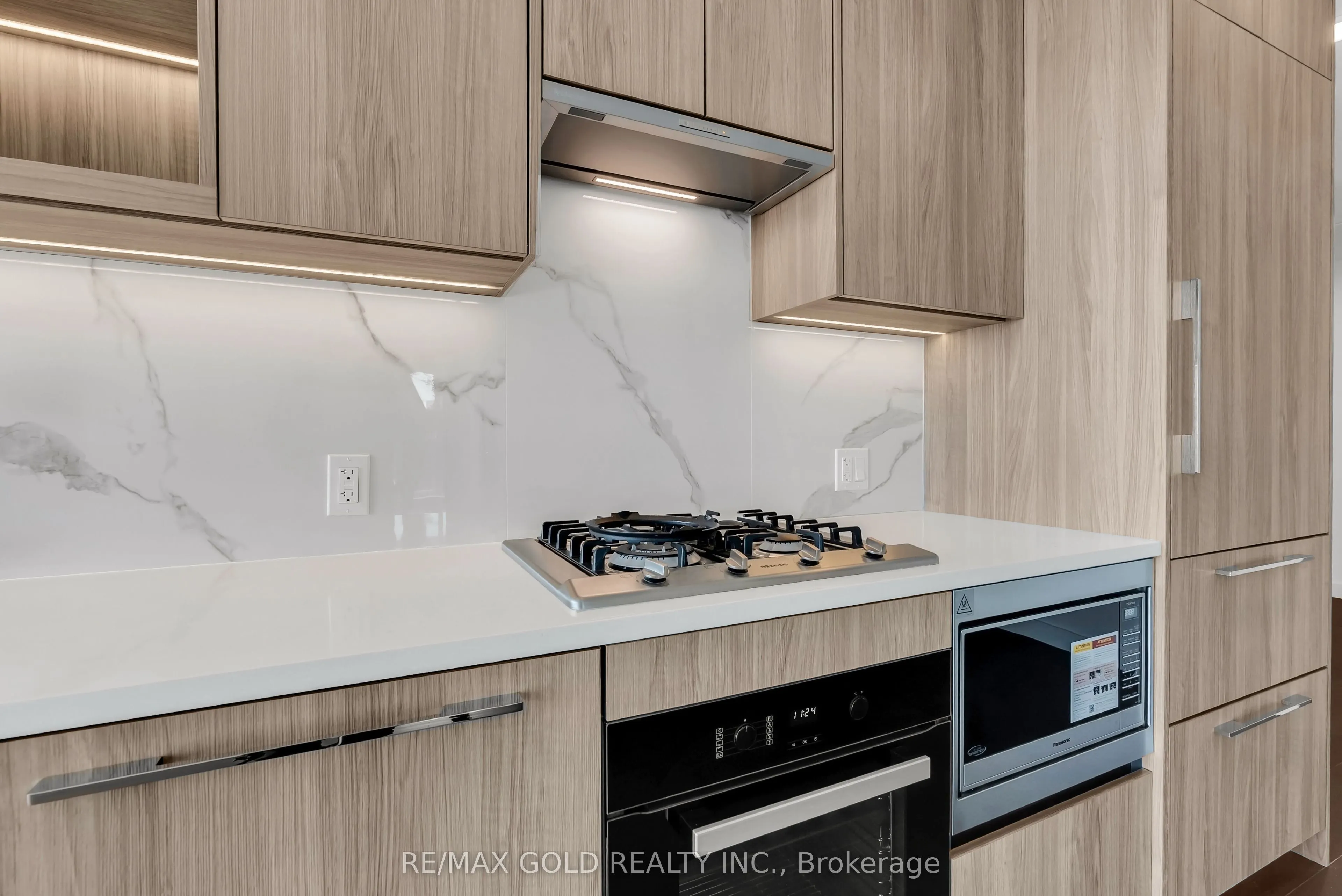 68 Esther Shiner Boulevard #2315