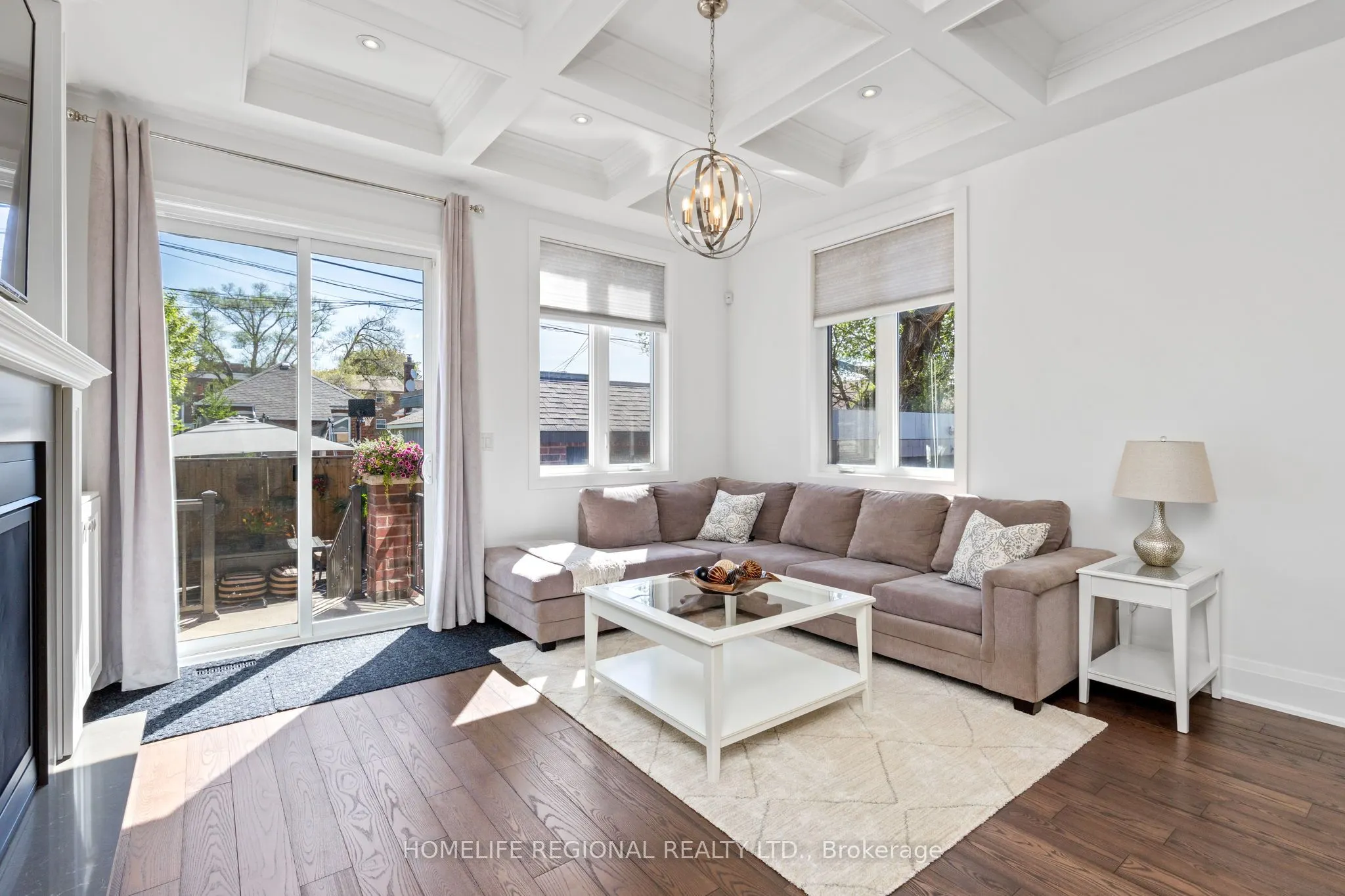 313 Robina Avenue