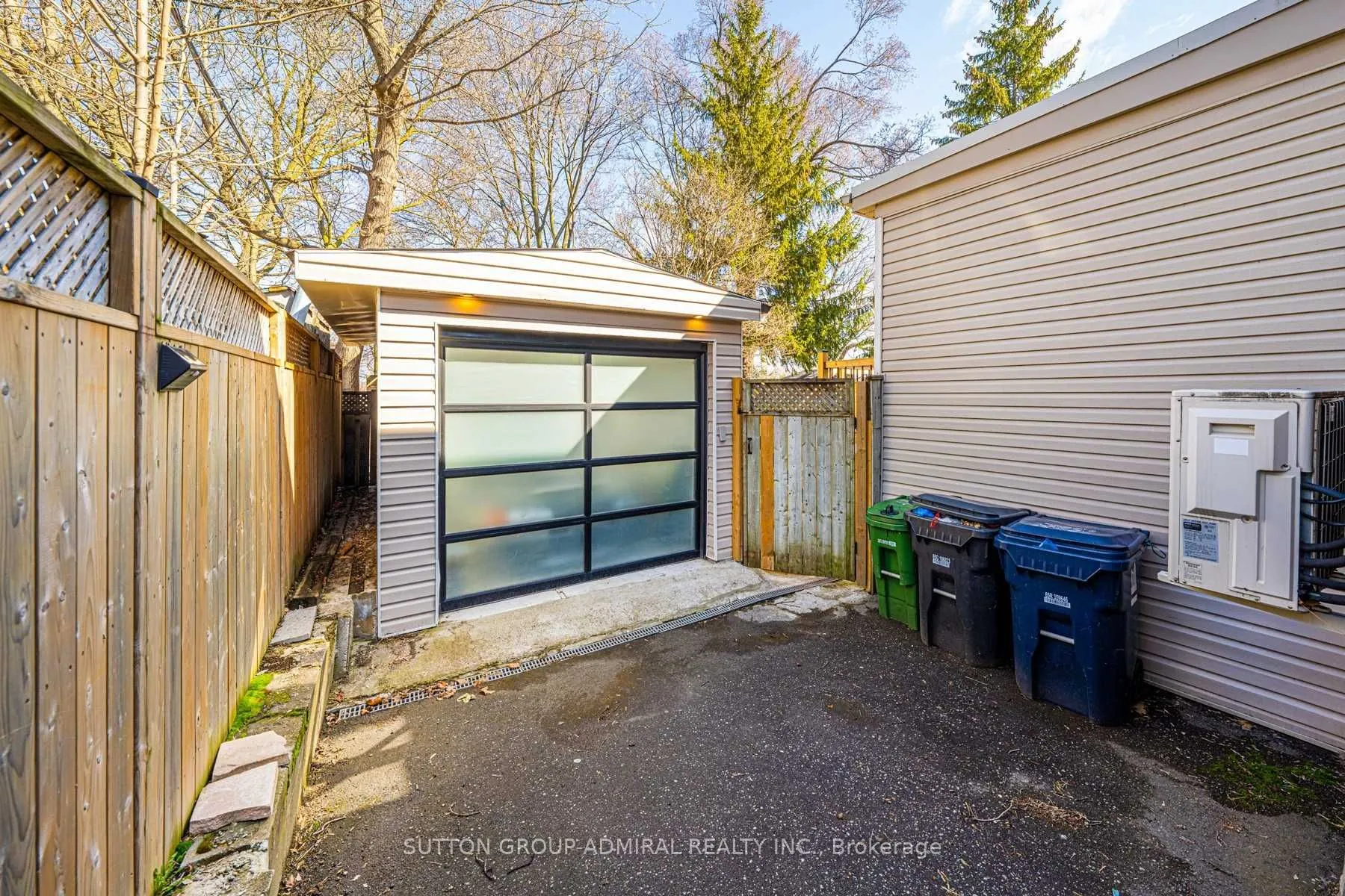 350 Roselawn Avenue