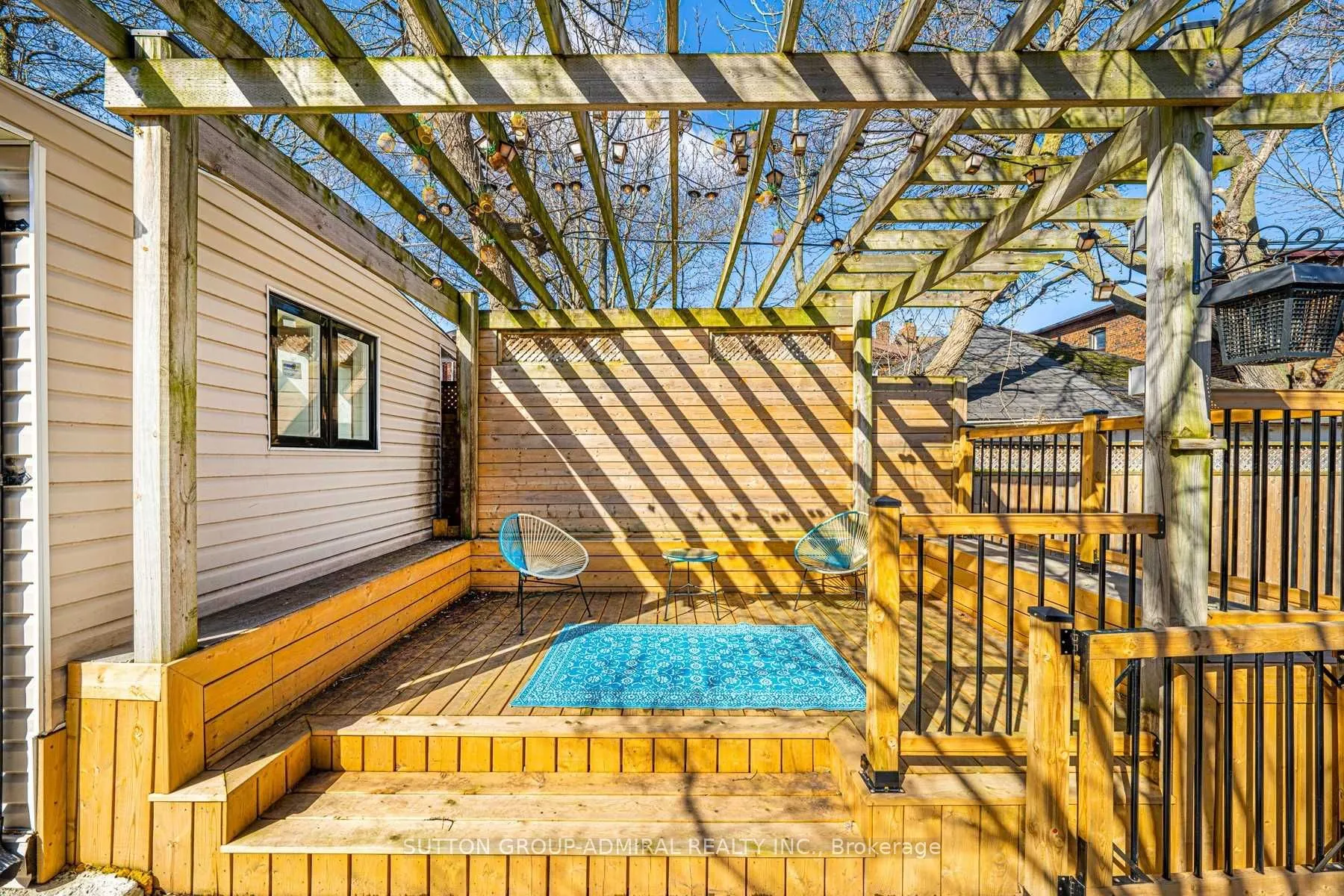 350 Roselawn Avenue