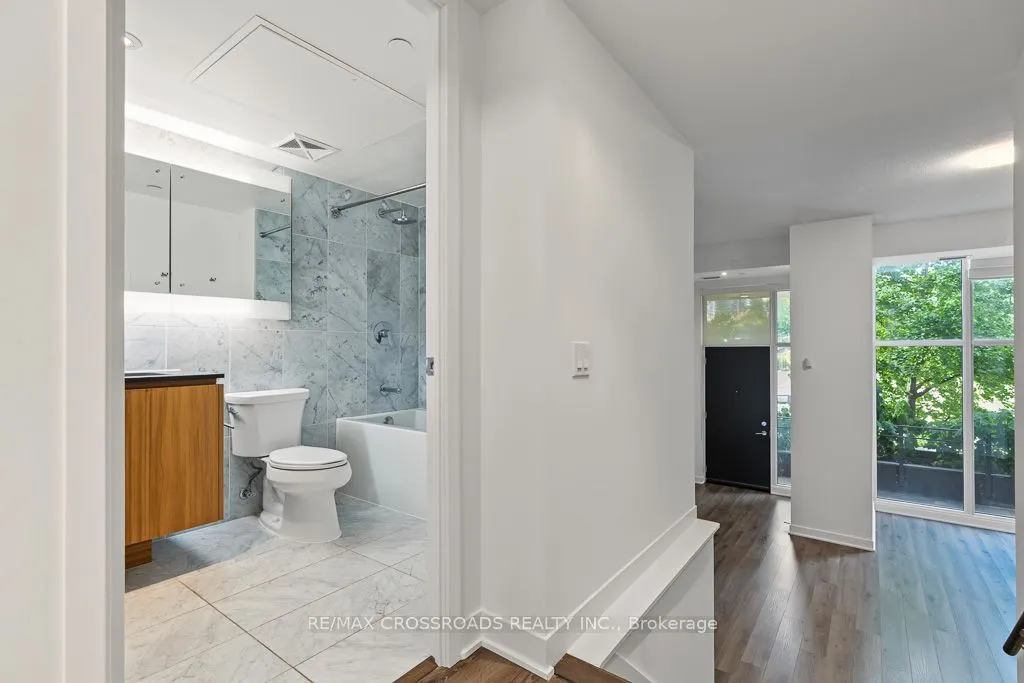 58 Queens Wharf Road #Th05