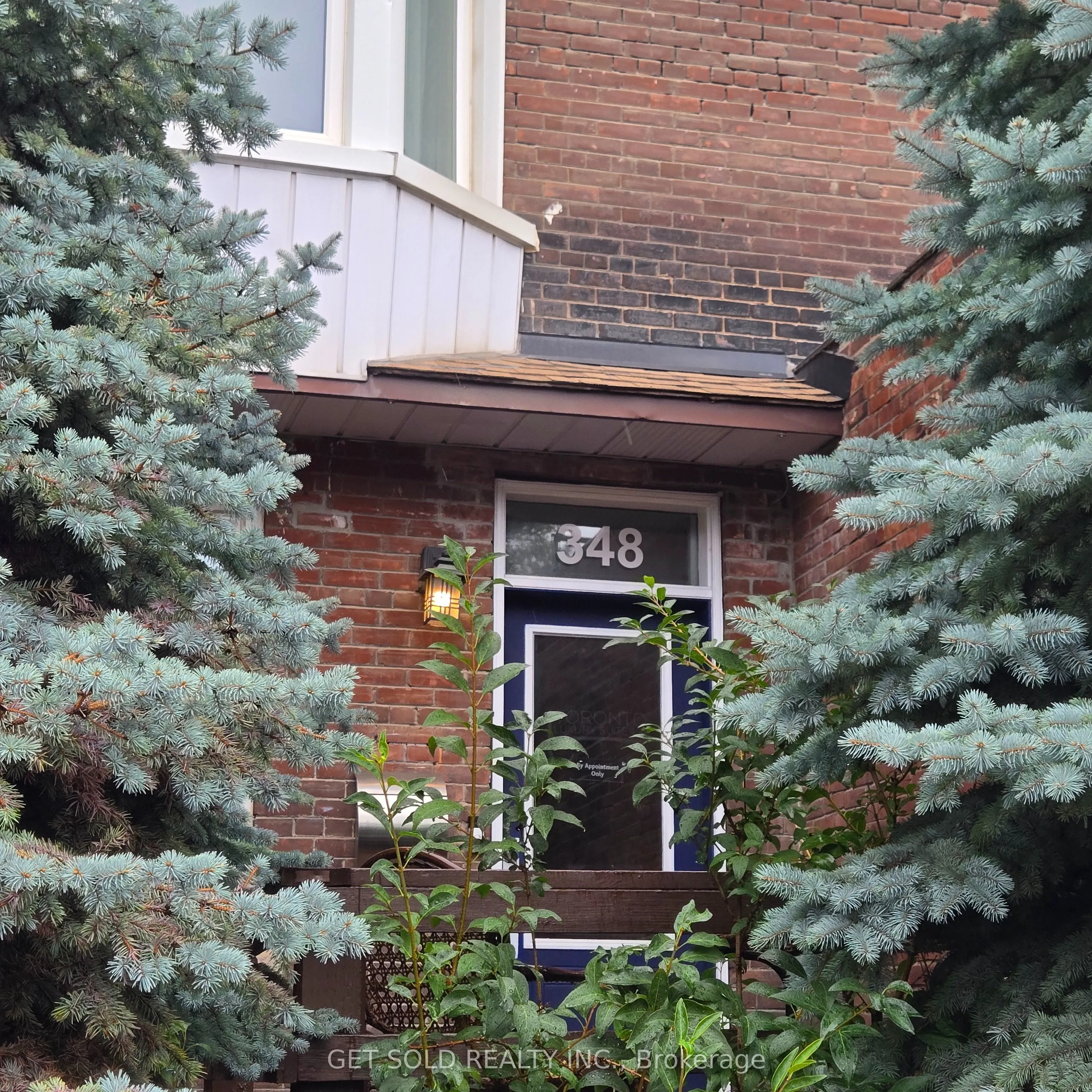 348 Dupont Street