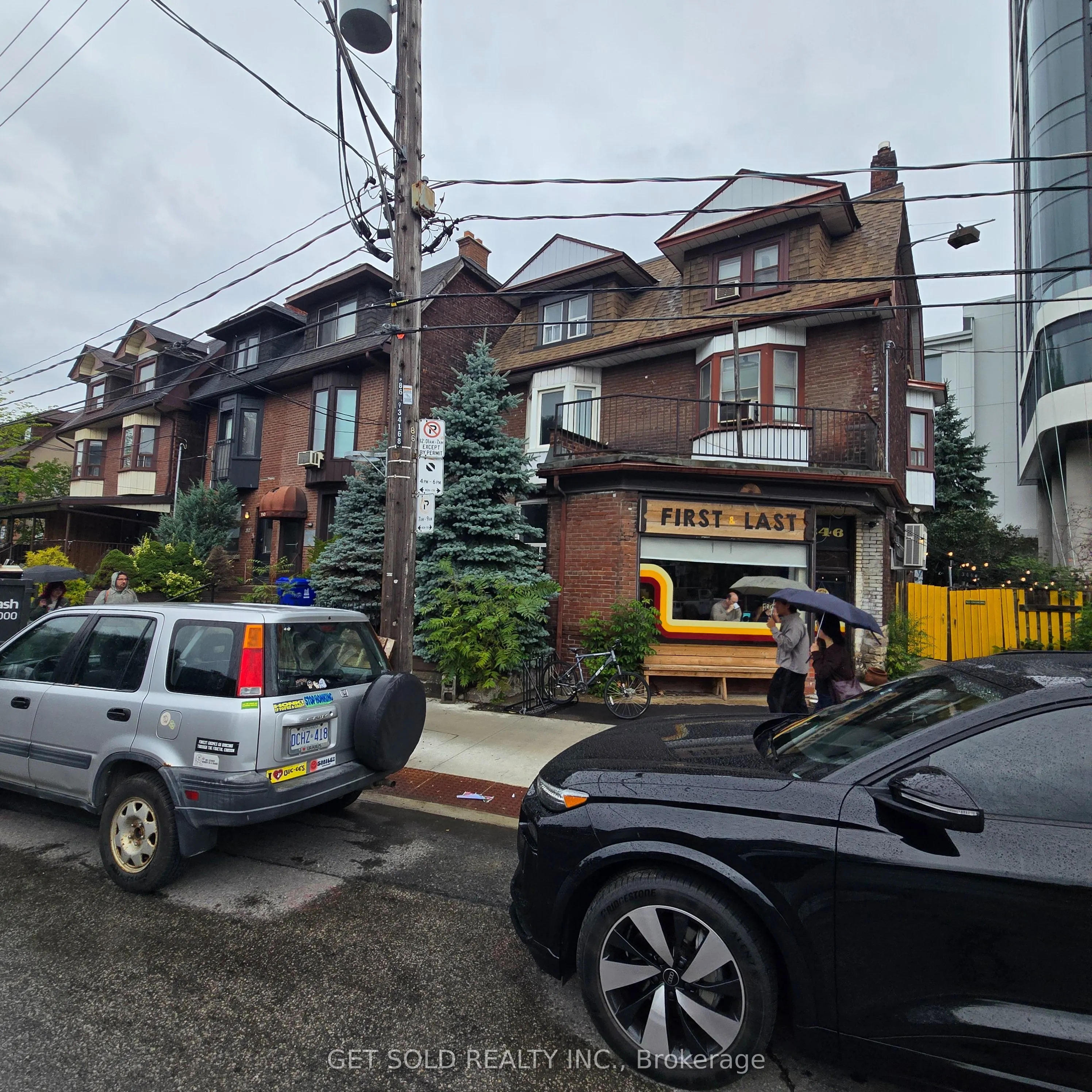 348 Dupont Street
