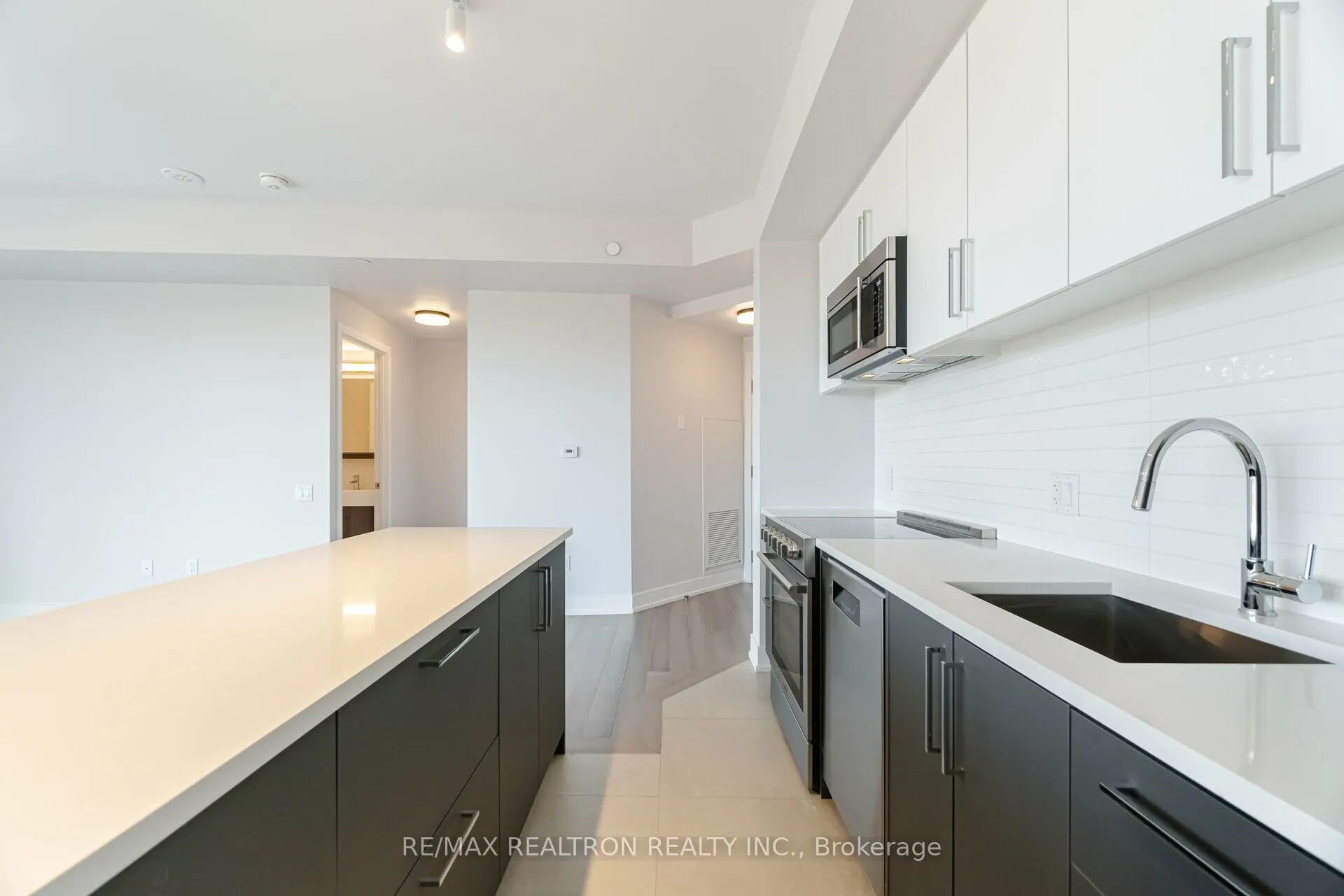 2525 Bathurst Street #507