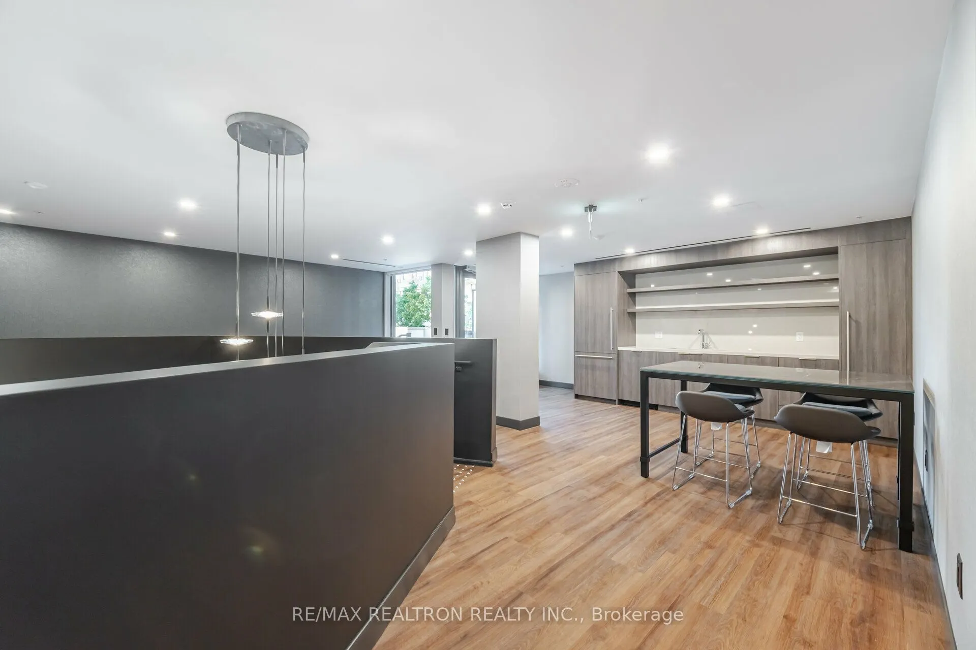 2525 Bathurst Street #507