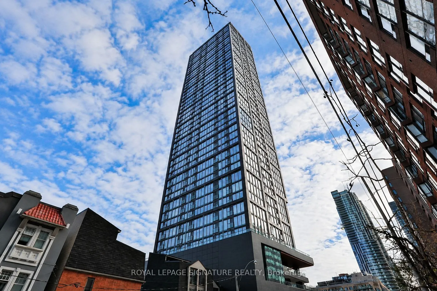 319 Jarvis Street #2916