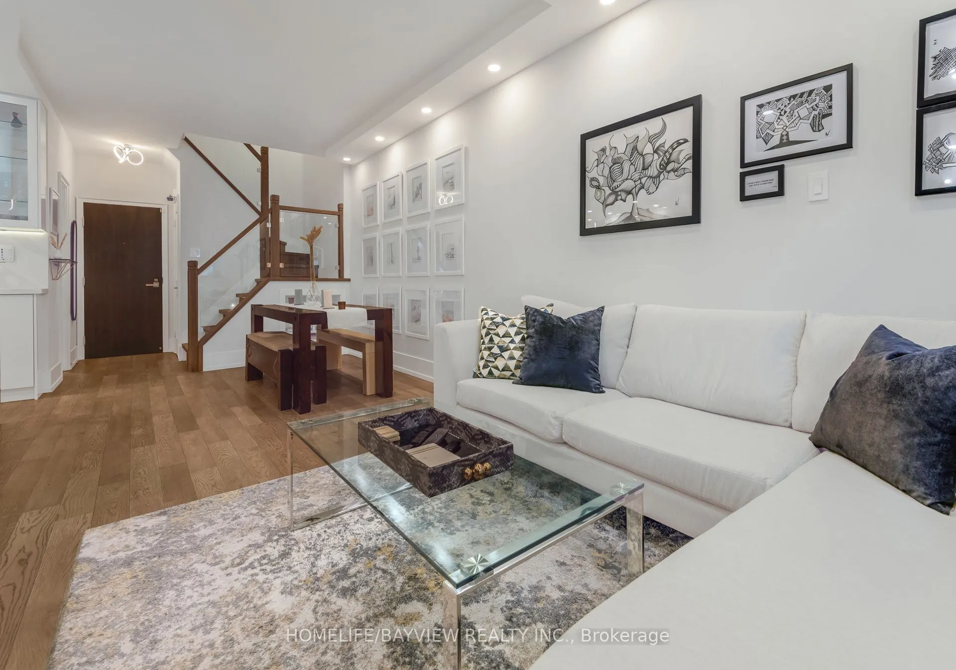 15 Mcmurrich Street #108