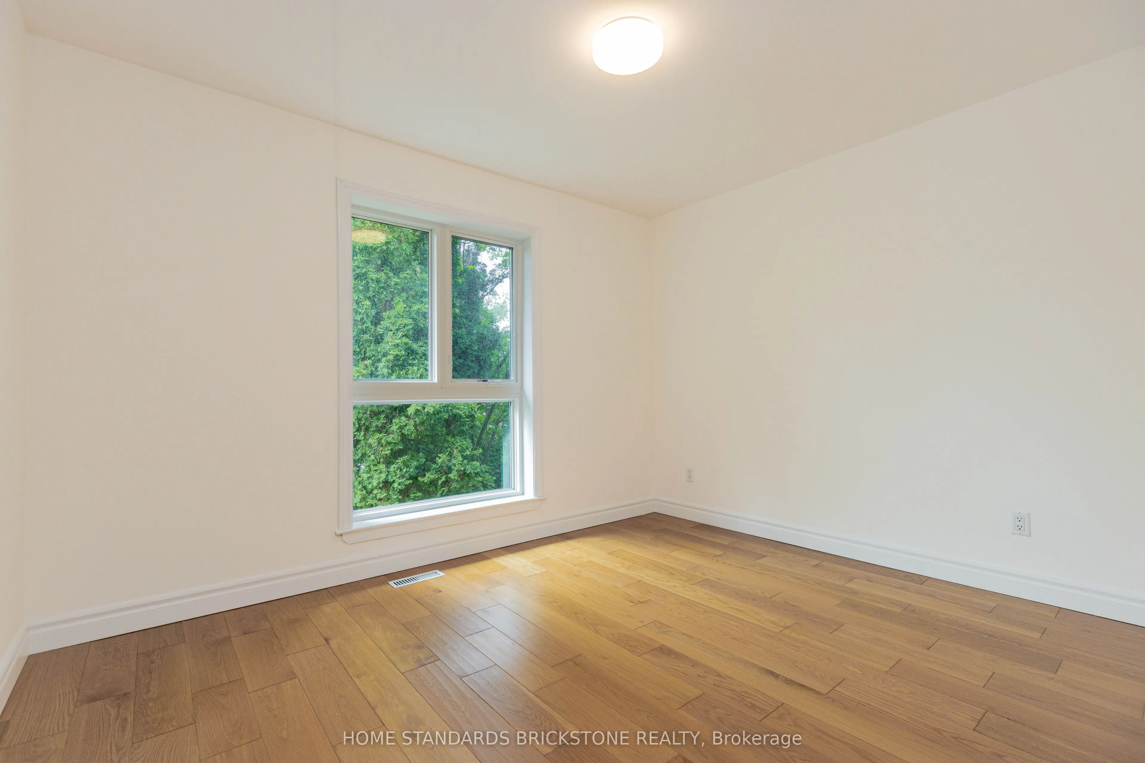 27 Proudbank Millway #50
