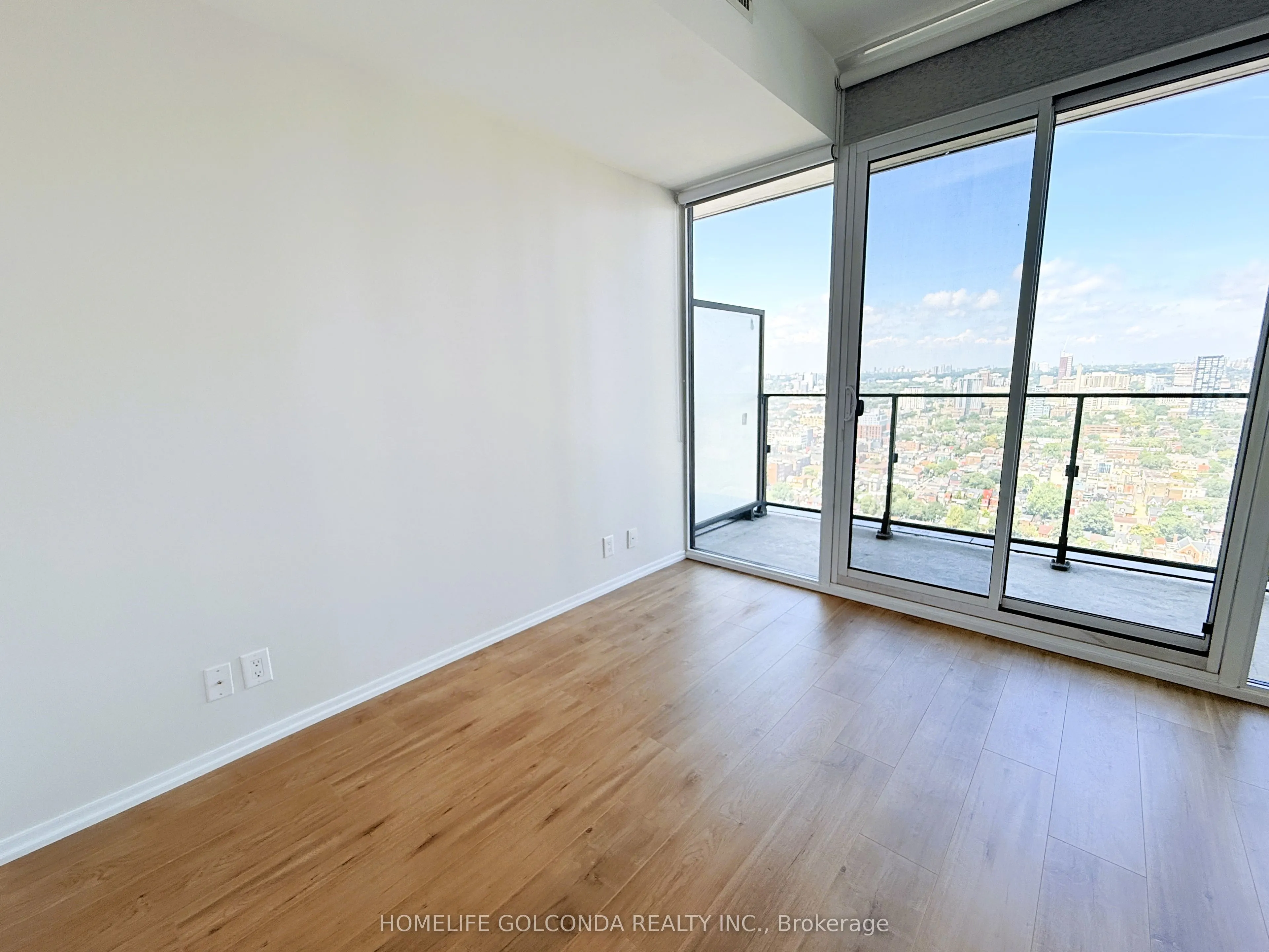 125 Peter Street #3307