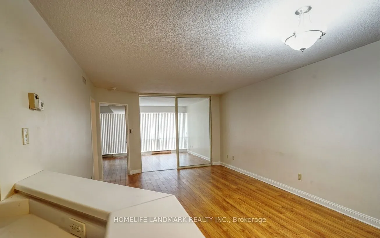 1001 Bay Street #511