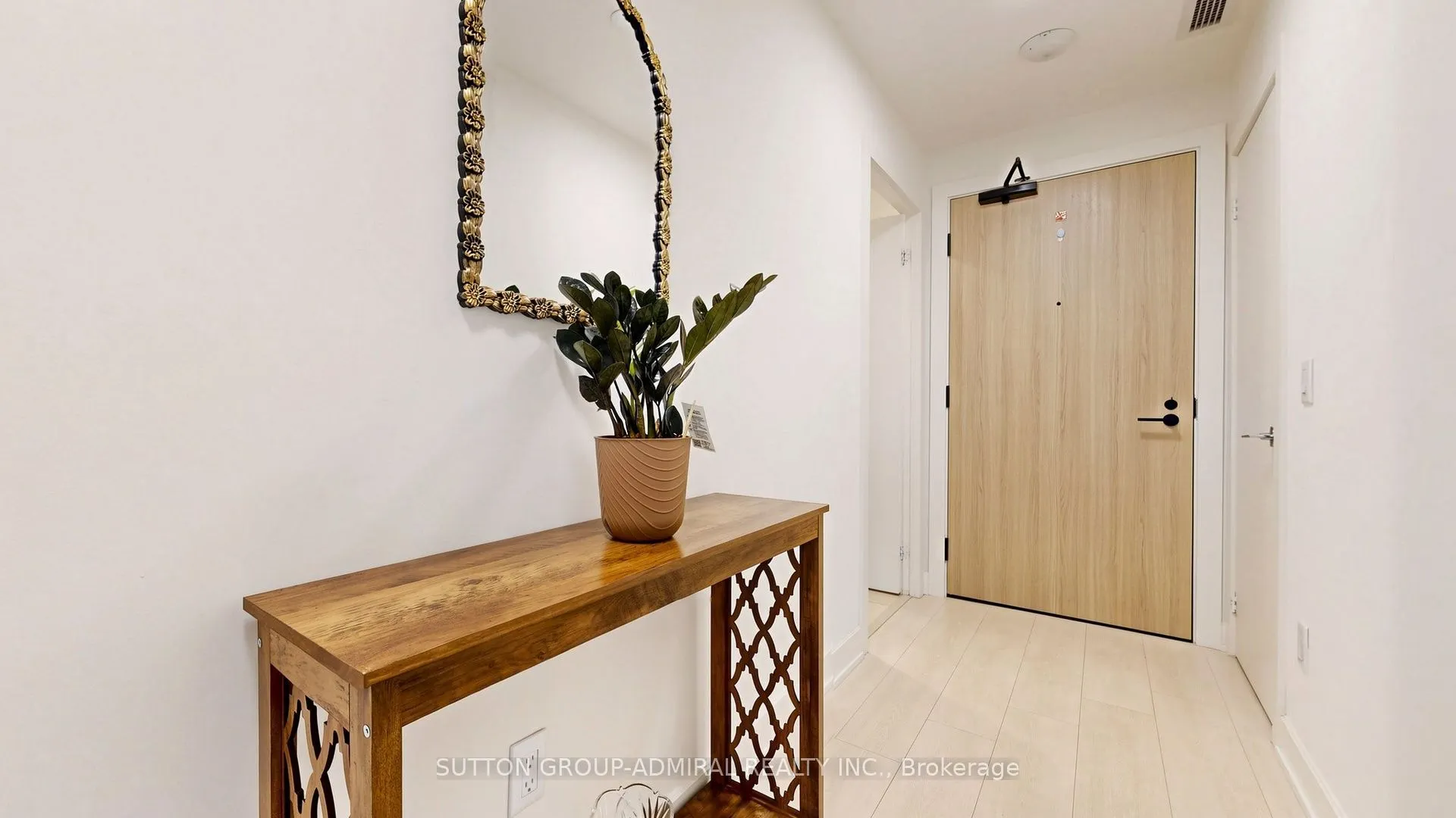 35 Mercer Street #3011