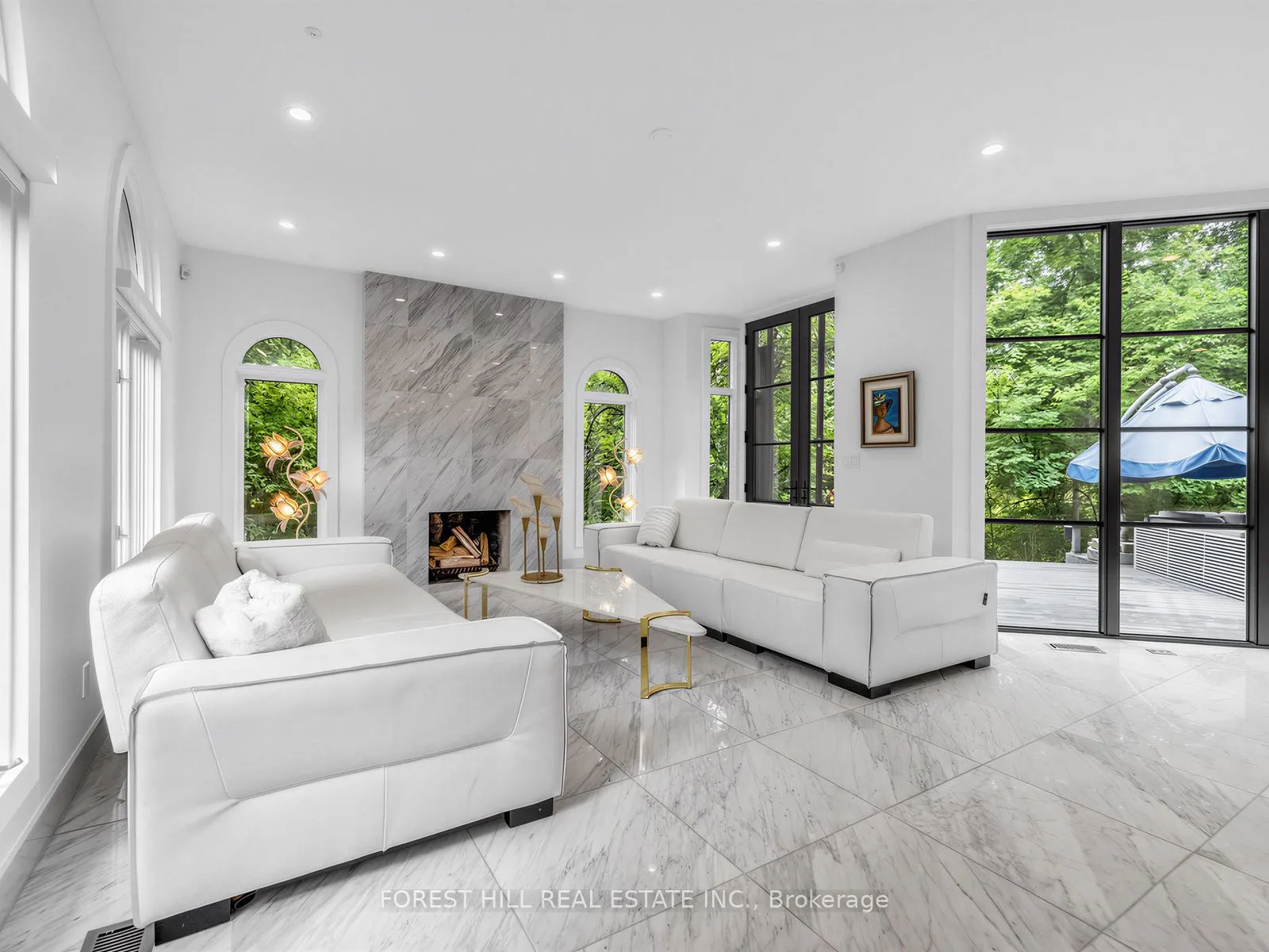 55 Strathearn Boulevard
