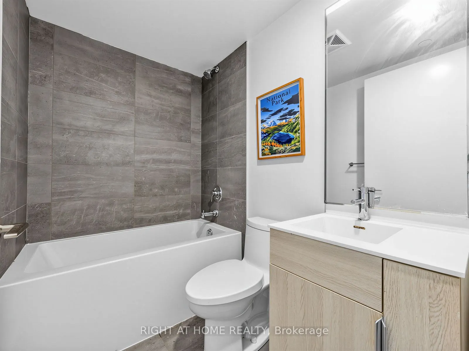 28 Eastern Avenue #723