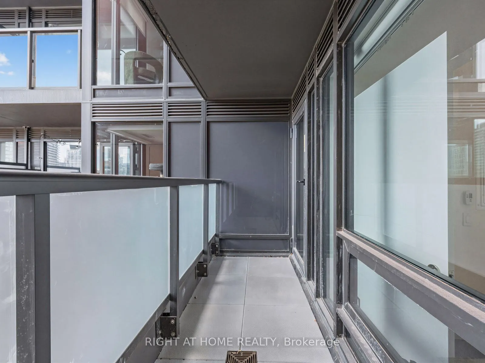 28 Eastern Avenue #723