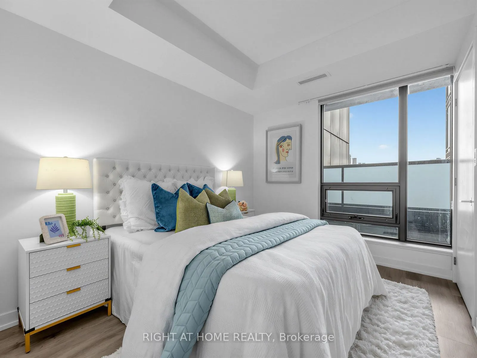 28 Eastern Avenue #723