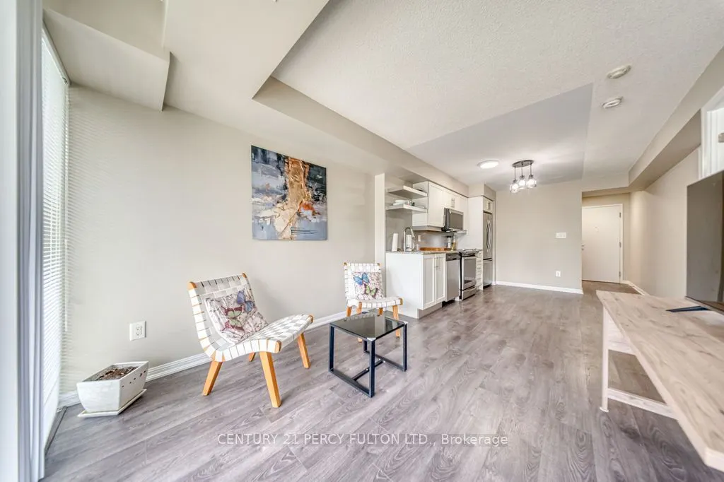 400 Adelaide Street E #1107
