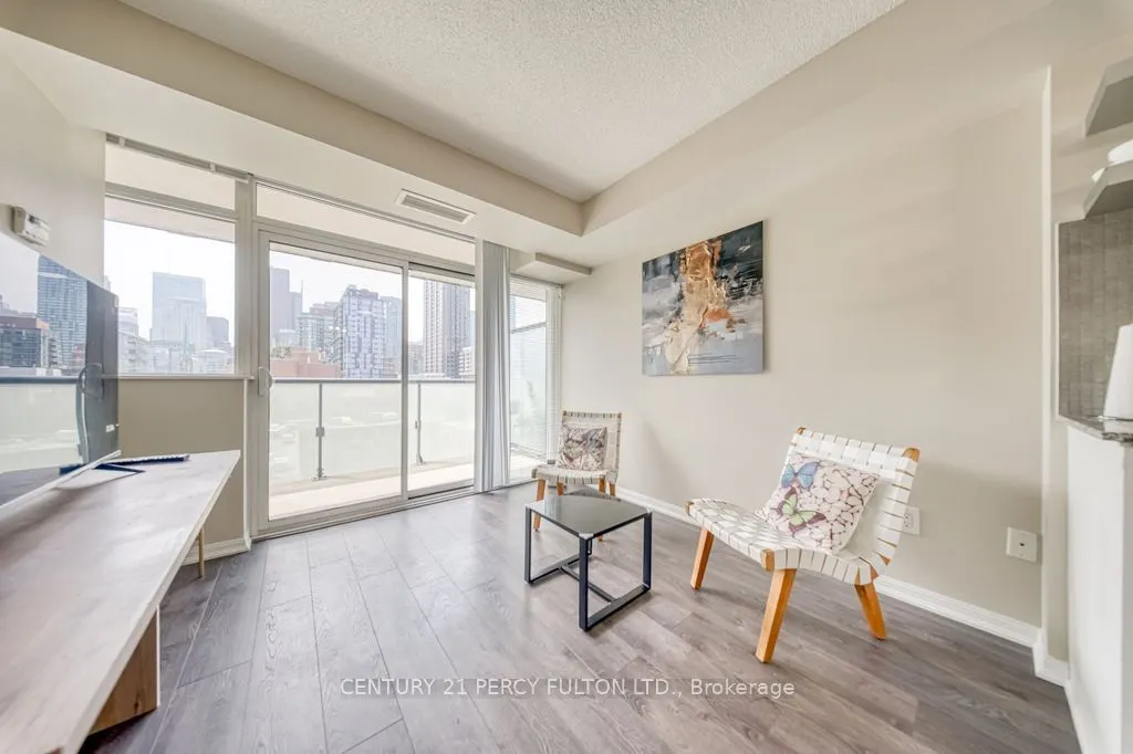400 Adelaide Street E #1107