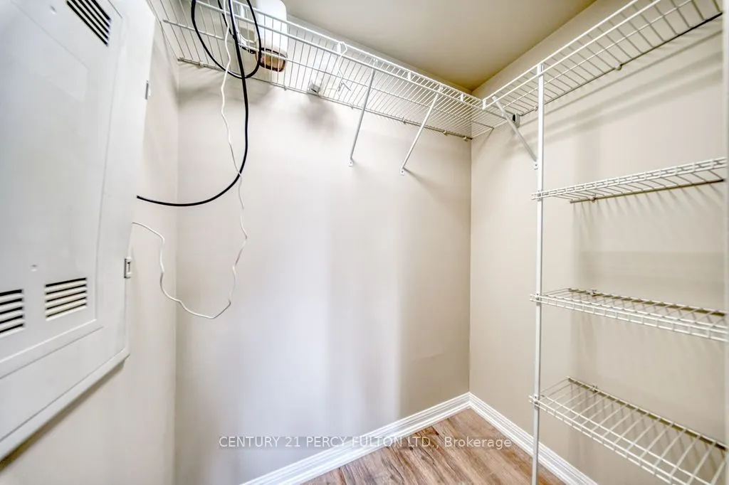 400 Adelaide Street E #1107