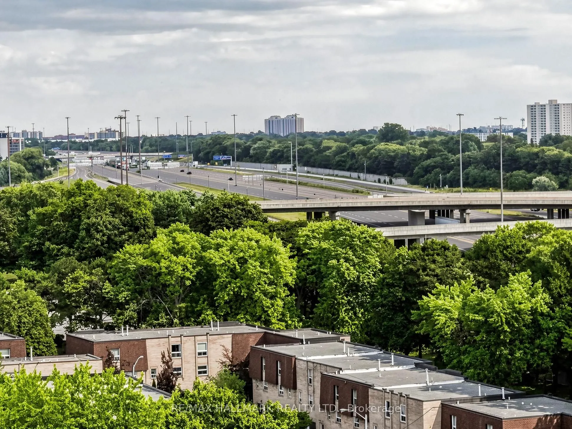 5 Parkway Forest Drive #1609