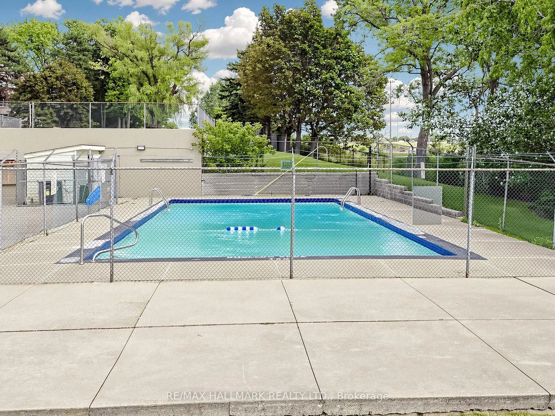 5 Parkway Forest Drive #1609