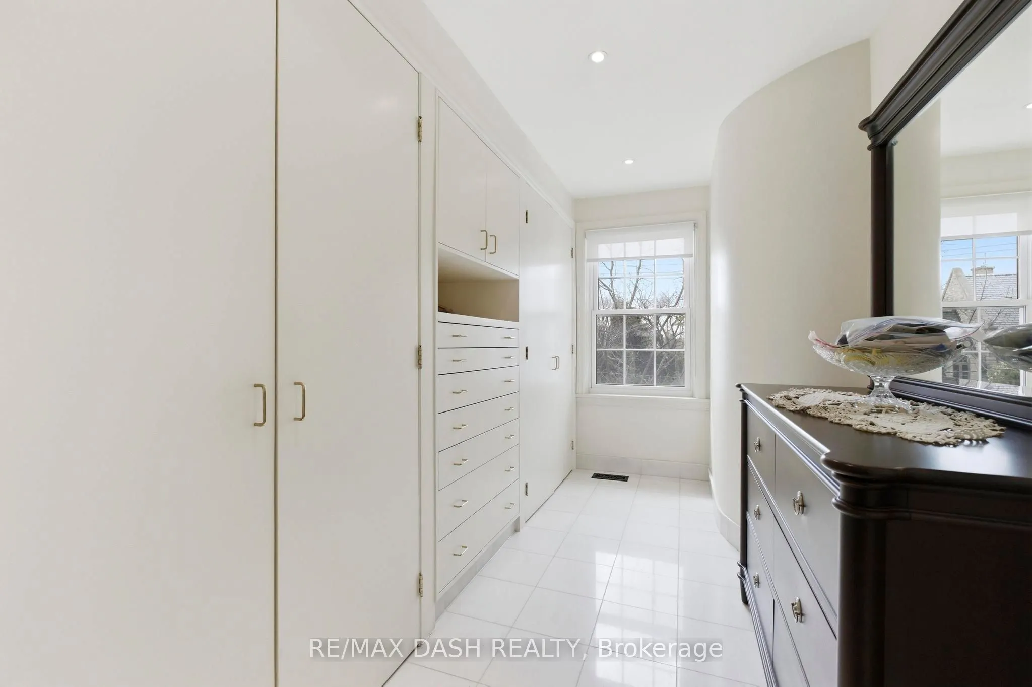 268 Lonsdale Road