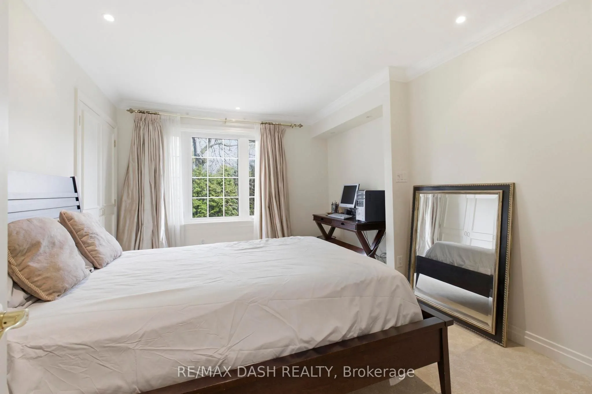 268 Lonsdale Road