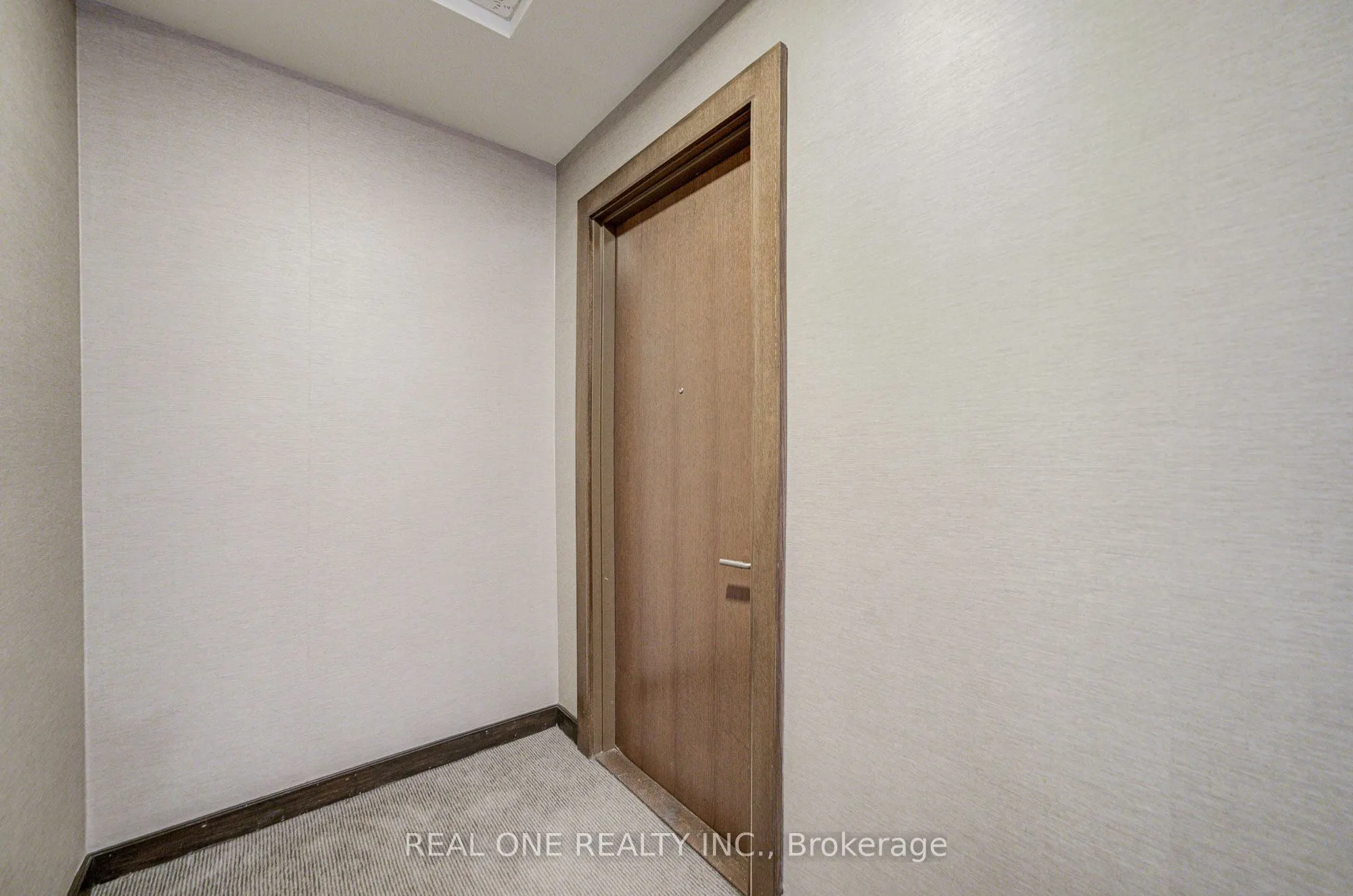 386 Yonge Street #5814