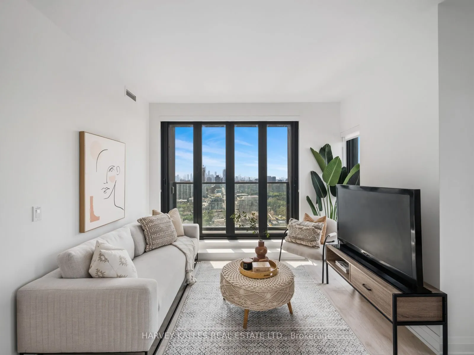 20 Soudan Avenue #2607