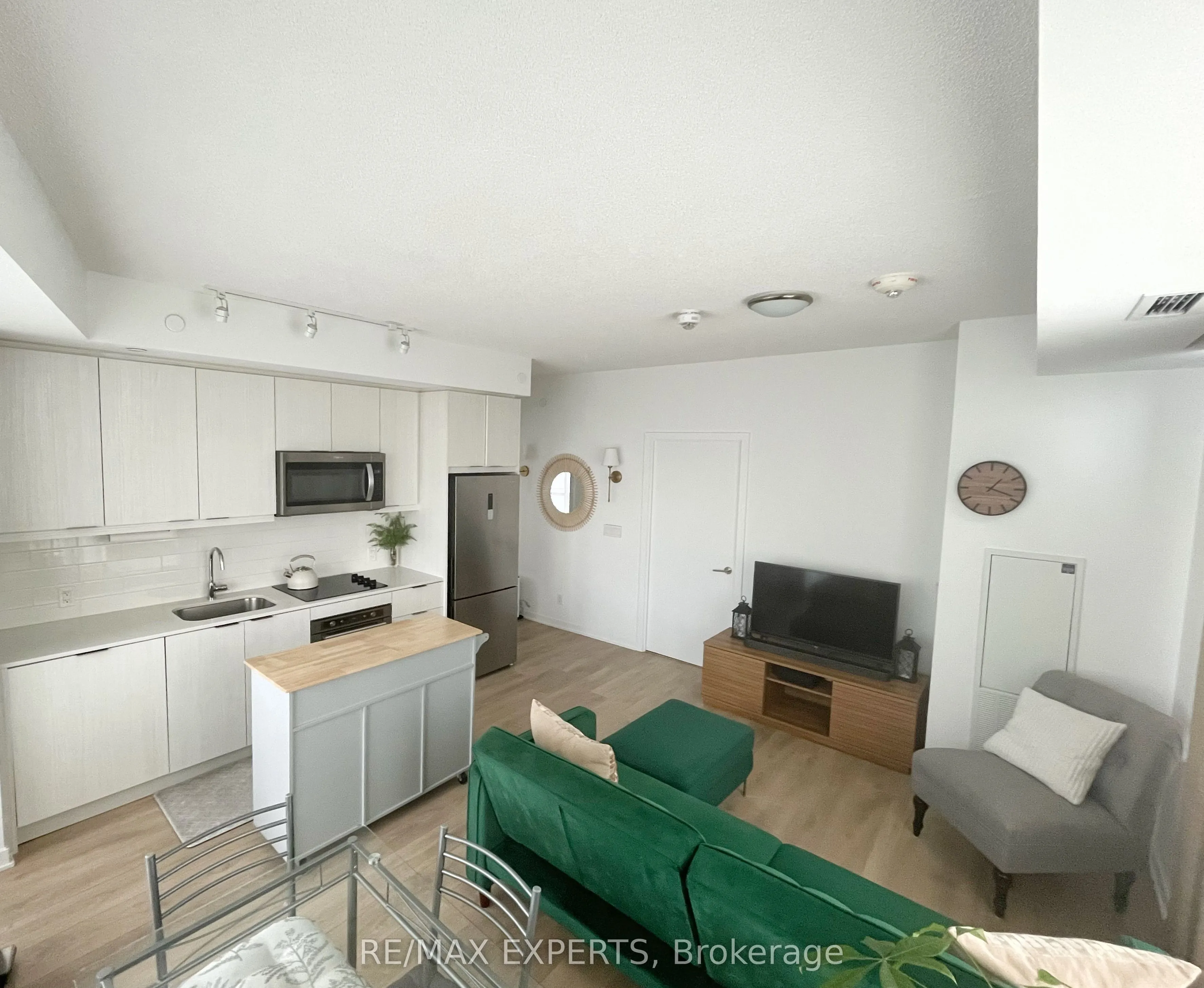 38 Forest Manor Road #419