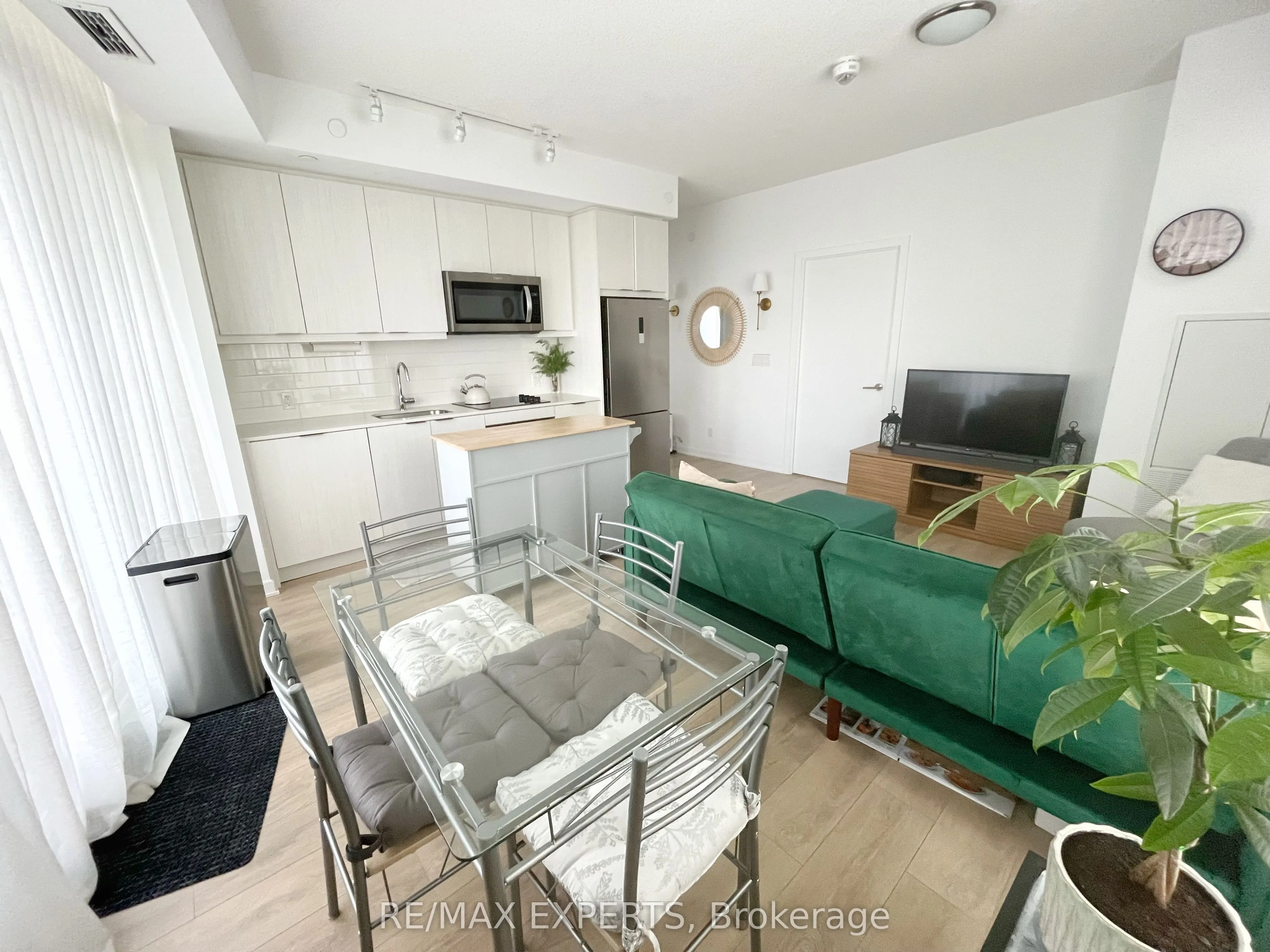 38 Forest Manor Road #419