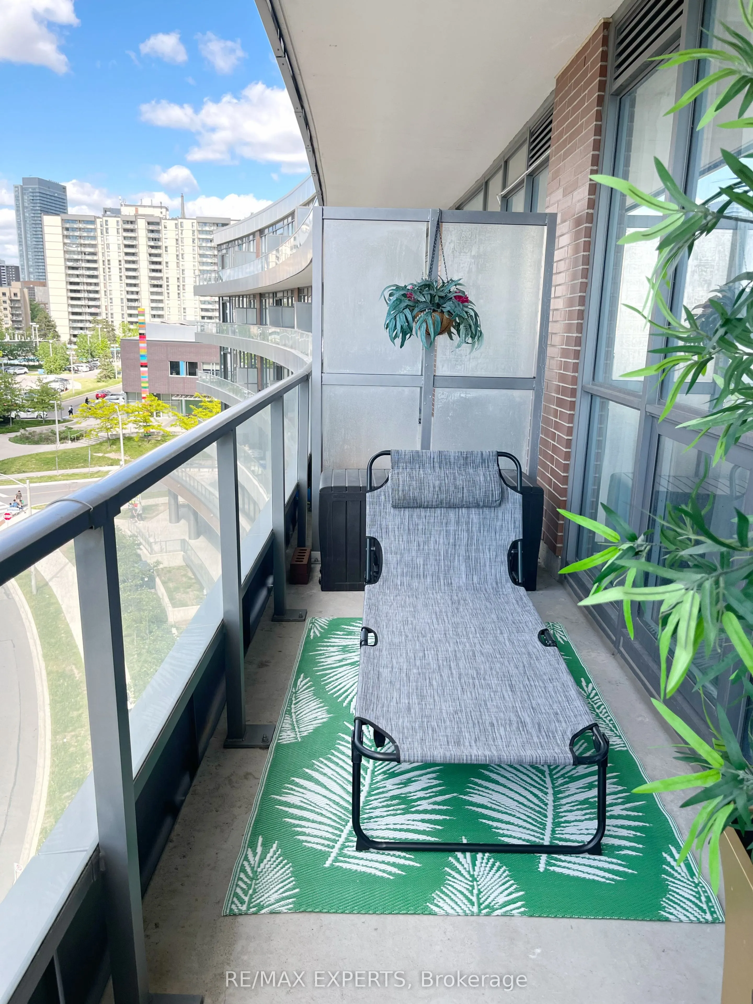 38 Forest Manor Road #419